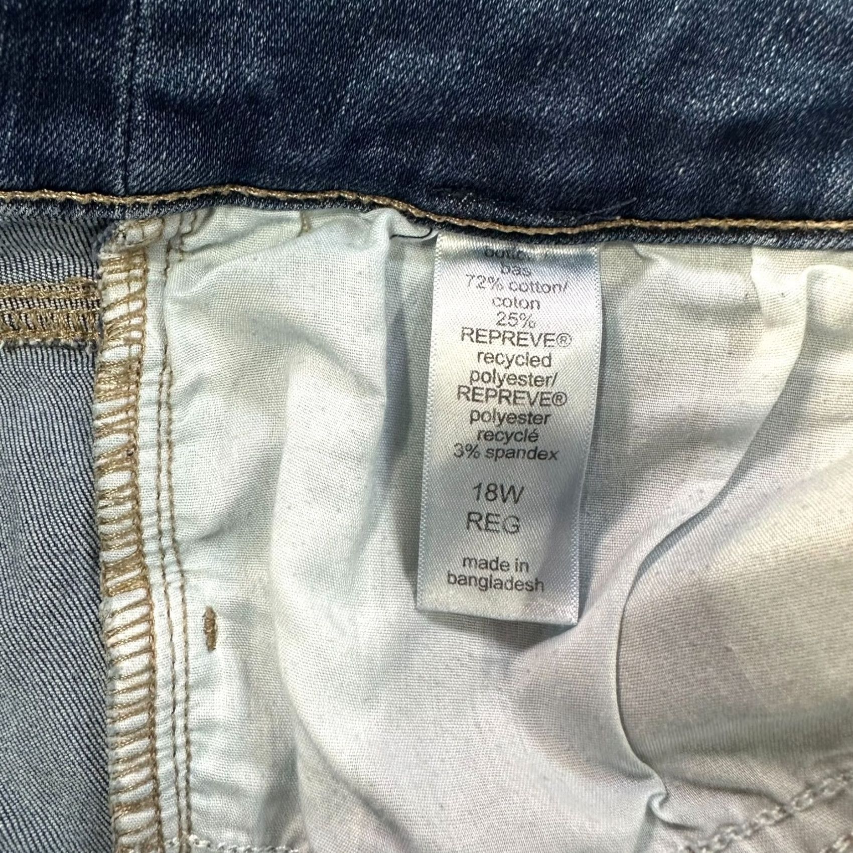 Vintage Maurices High Rise Flare Jeans Women's 18w Blue Denim Stretch Button fly Size 40" / US 18 - 5 Thumbnail