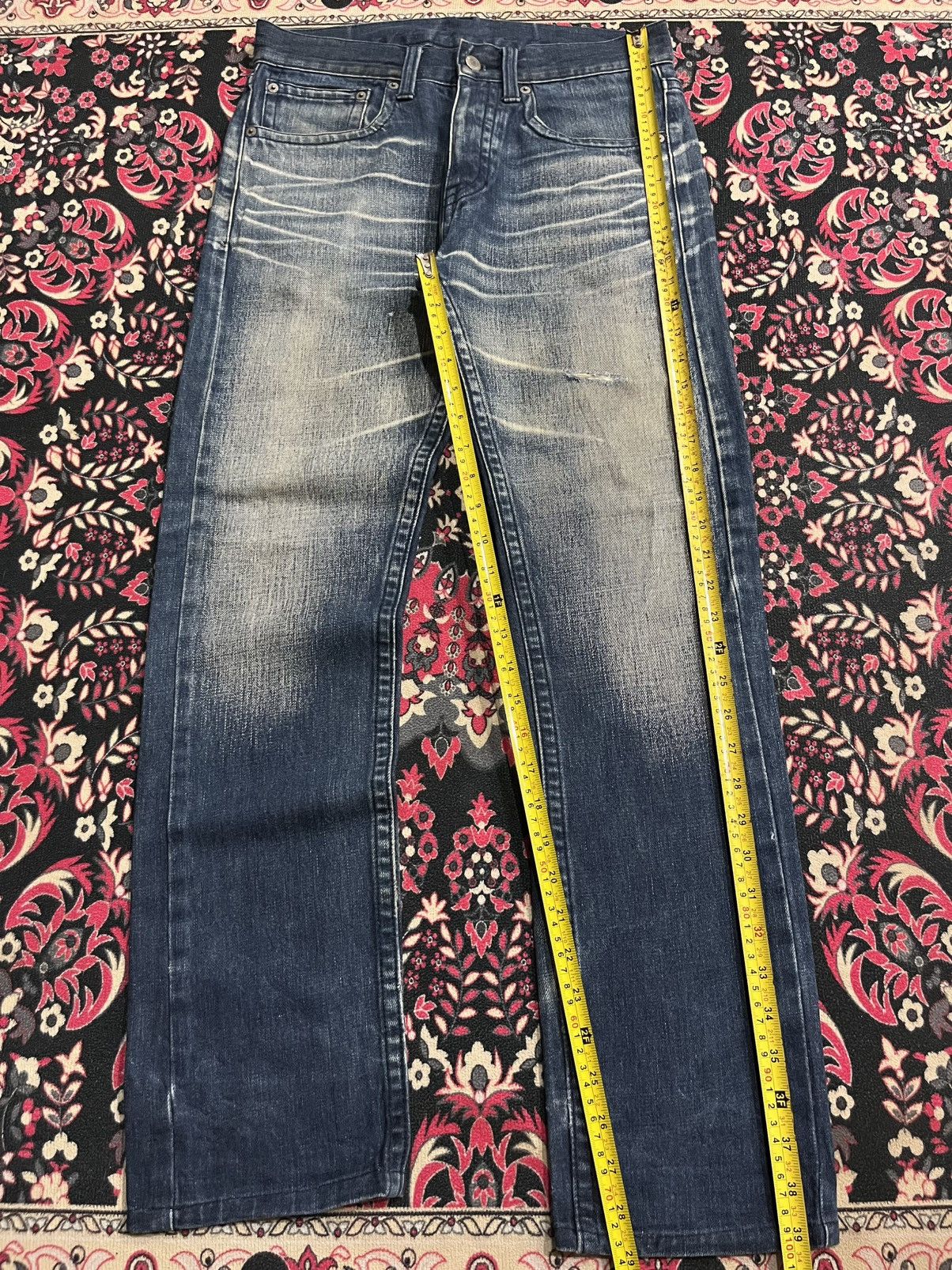 Japanese Brand Vintage Blue Label United Arrows Whisker Blue Faded Jeans Size US 30 / EU 46 - 9 Thumbnail