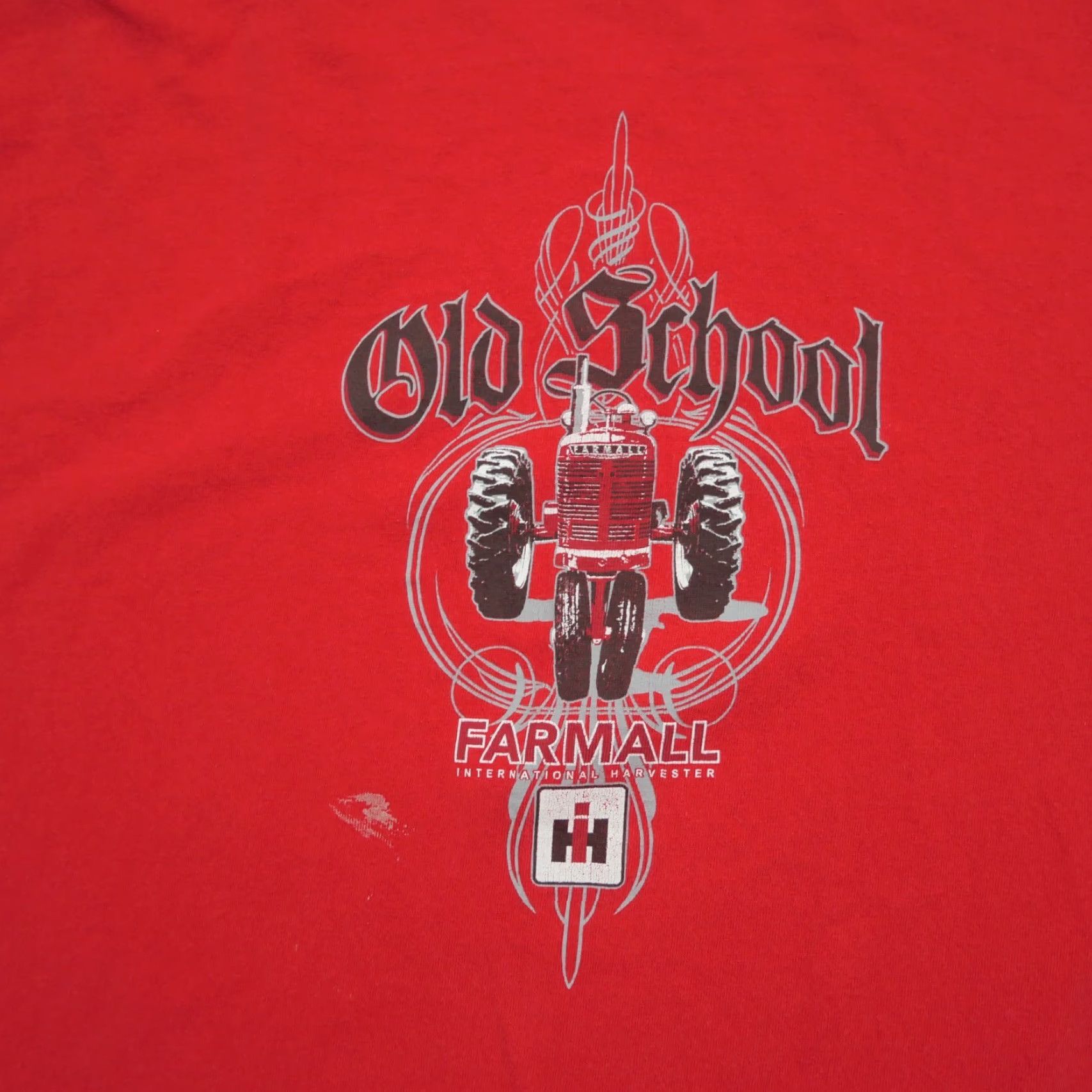Vintage VINTAGE International Harvesters T Shirt Mens Large Red Tractor Old School Y2K Size US L / EU 52-54 / 3 - 2 Thumbnail