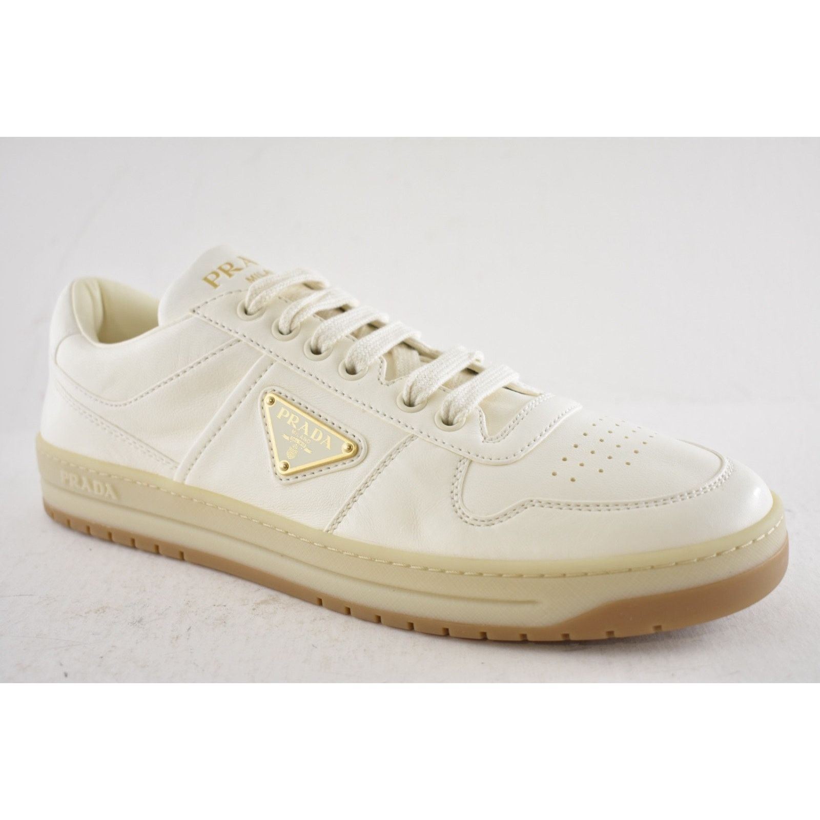 Prada Prada Downtown Leather Gold Logo Flat Low Top Sneaker 41 Size US 11 / IT 41 - 6 Thumbnail