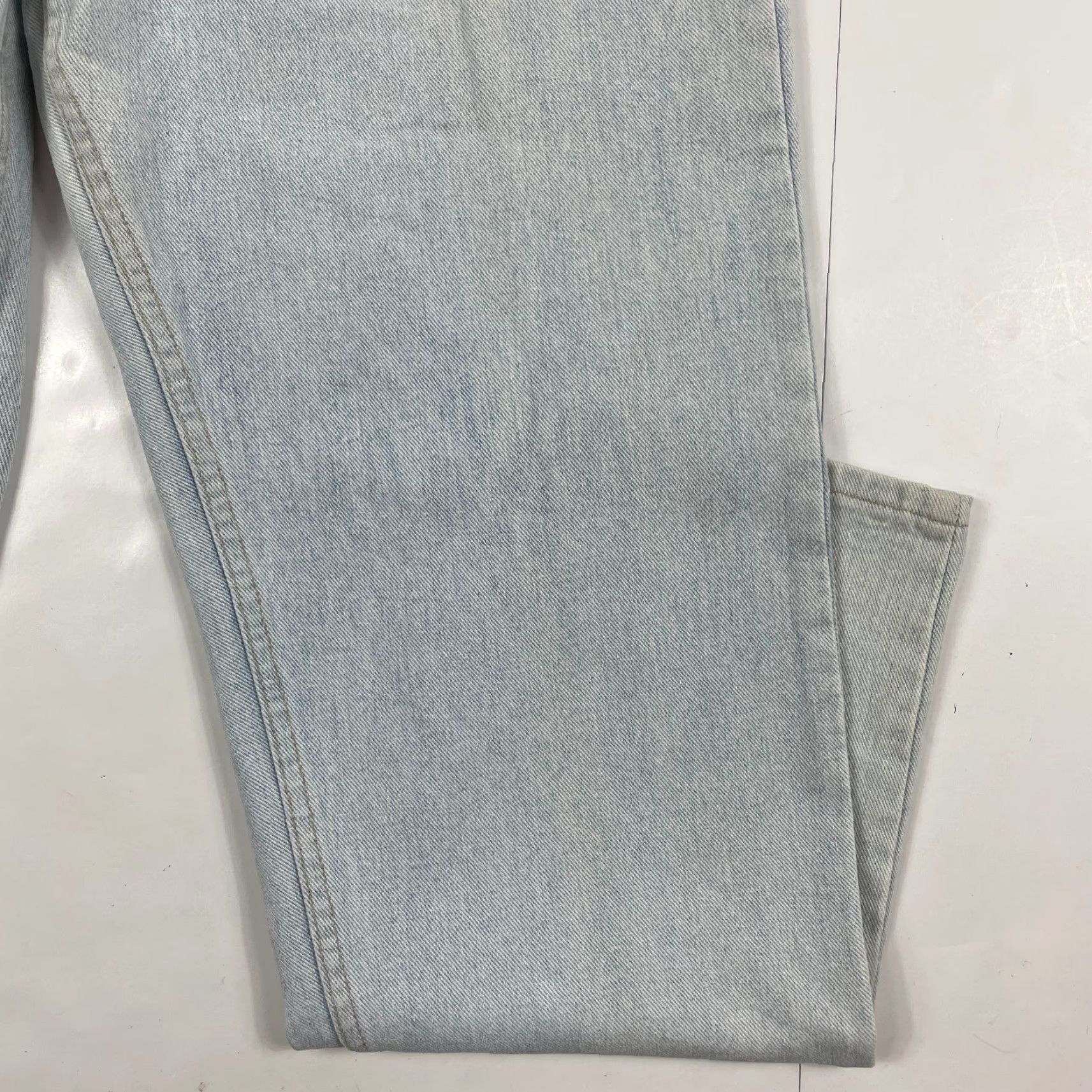 Levi's VINTAGE Levi's 550 Jeans Men 38x32 Straight Leg Blue Denim USA Size US 38 / EU 54 - 4 Thumbnail