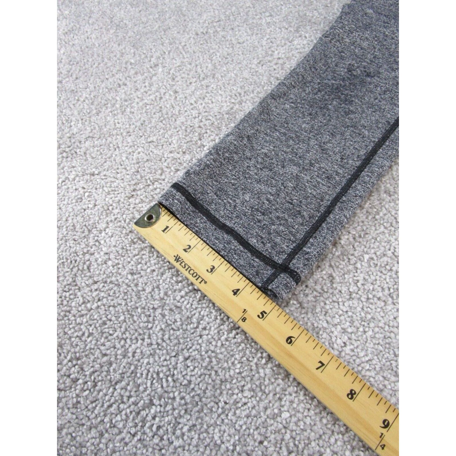 Lululemon Lululemon Wunder Under Gray Leggings Womens Size 6 Yoga Athleisure Size 28" / US 6 / IT 42 - 4 Thumbnail