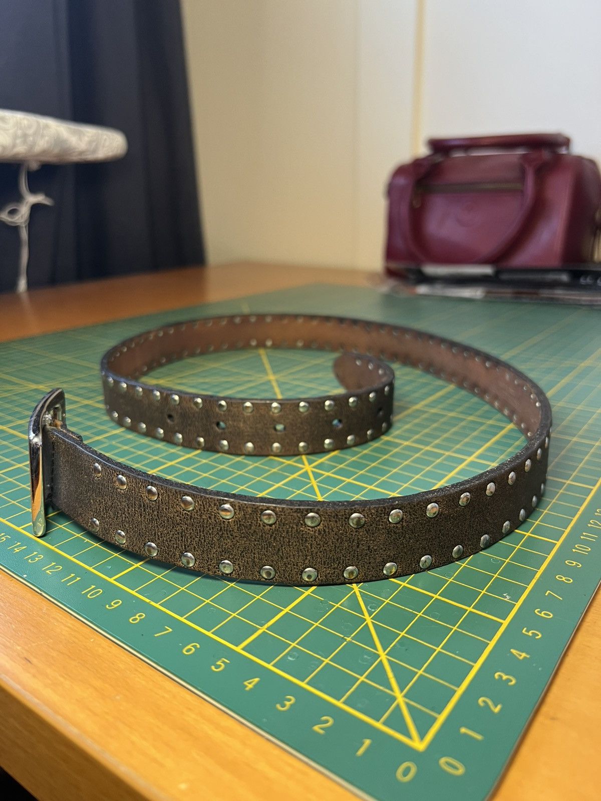 Vintage Vintage studded genuine leather belt Size ONE SIZE - 2 Thumbnail