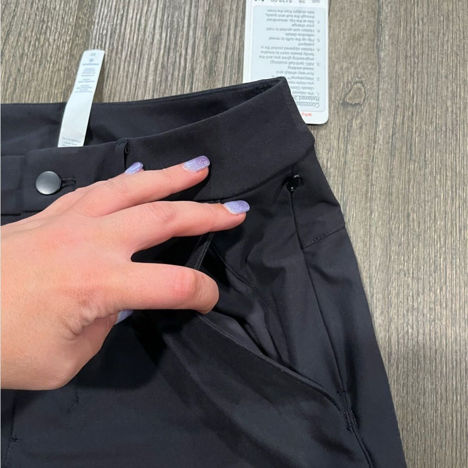 Vintage NWT Lululemon Commission Pant Relaxed Black 34"L Size 28 Size US 28 / EU 44 - 4 Thumbnail