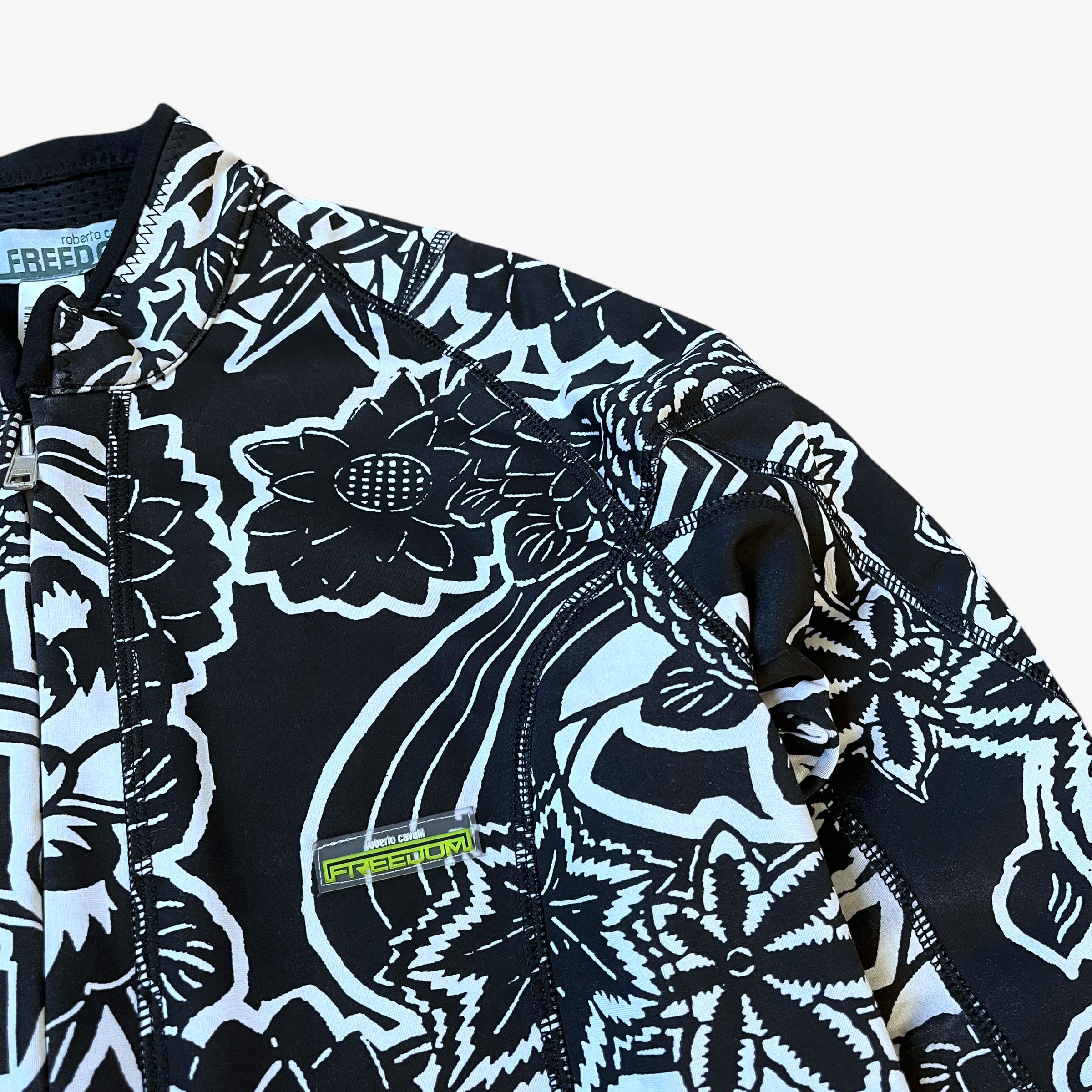 Roberto Cavalli Vintage Y2K Women's Roberto Cavalli Floral Print Jacket Size S / US 4 / IT 40 - 3 Thumbnail