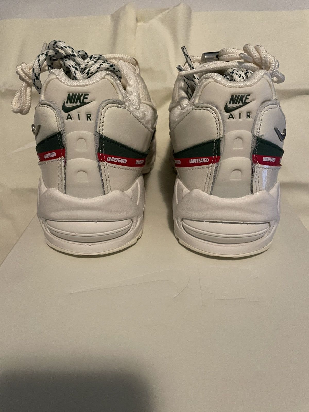 Nike × Undefeated Nike Air Max 95 SP Undefeated Sail Size US 7 / EU 40 - 4 Thumbnail