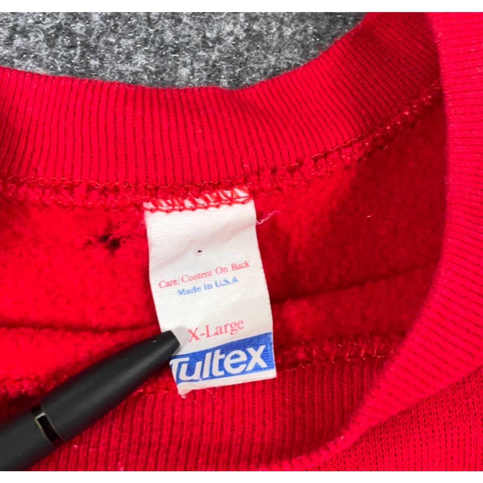 Tultex Vintage Tultex Sweatshirt Adult XL Red 80s 90s Retro Raglan Sleeves Lightweight US Made Size US XL / EU 56 / 4 - 3 Thumbnail