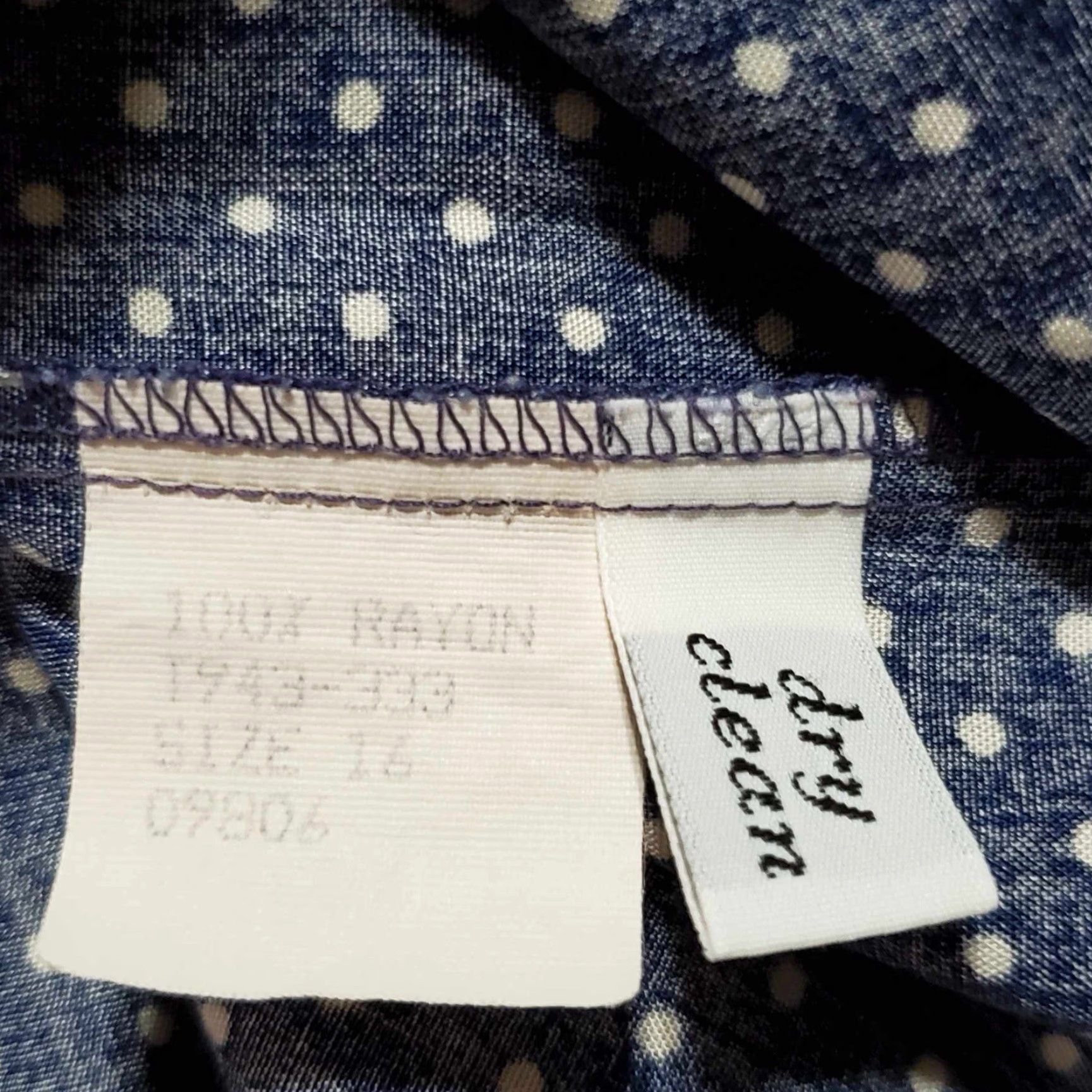 Pendleton VINTAGE Country Sophisticates By Pendleton Womens Blouse Button Up Top Polka Dot Sz 16 Size XXL / US 16-18 / IT 52-54 - 3 Thumbnail