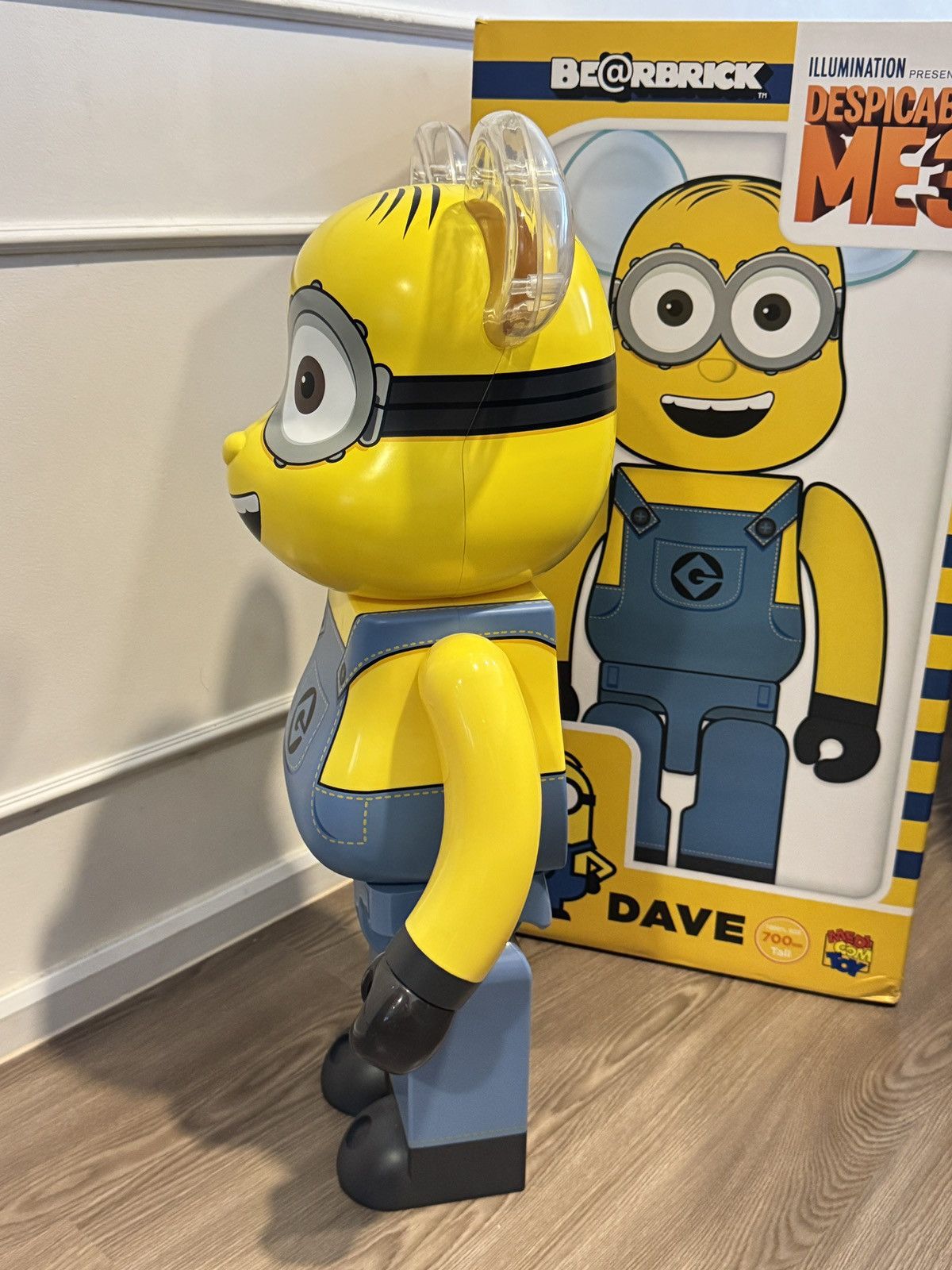 Other Bearbrick minions DAVE 1000% Size ONE SIZE - 2 Thumbnail