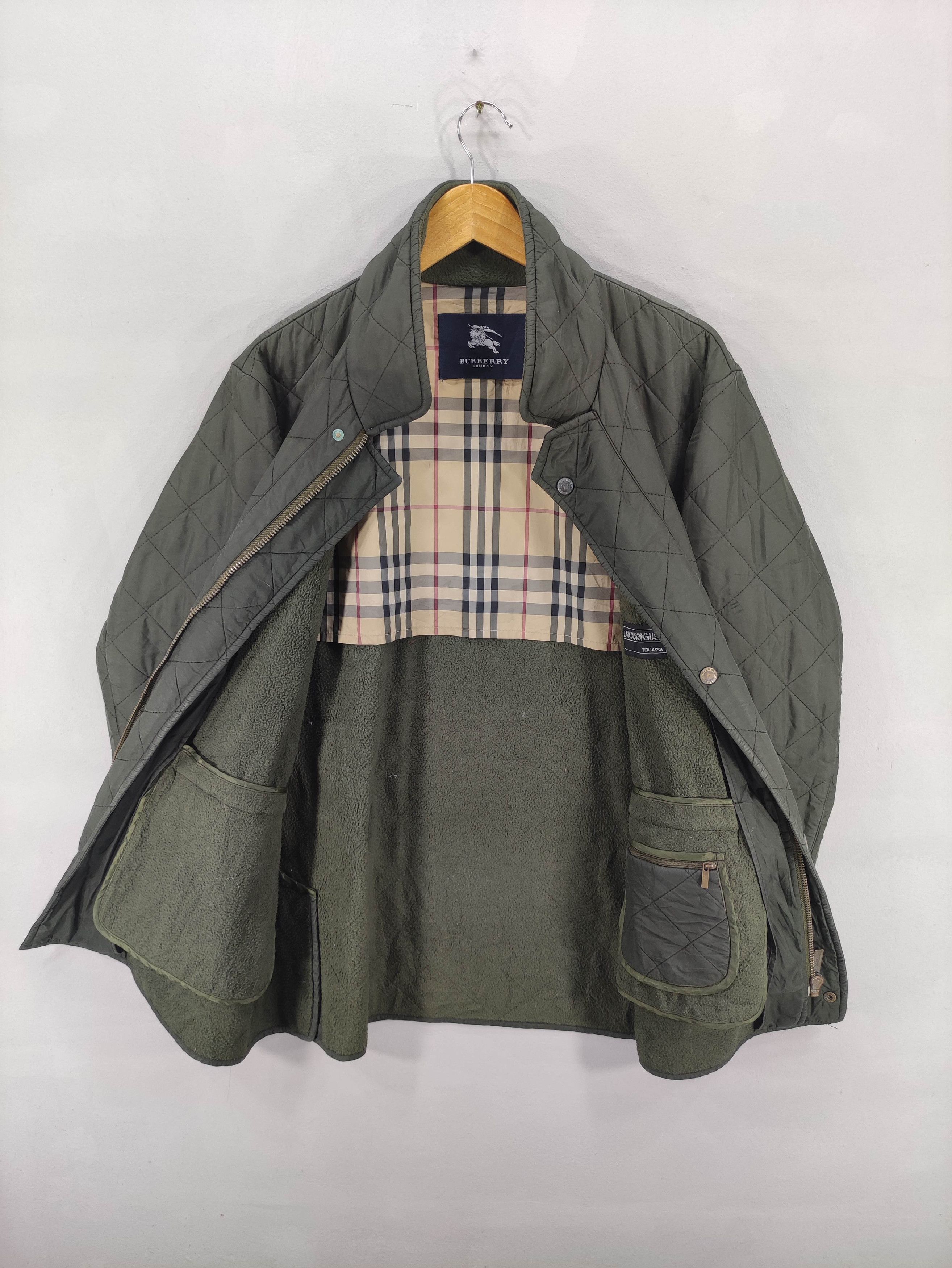 Burberry Vintage Burberry London Quilted Jacket Zipper Size US M / EU 48-50 / 2 - 8 Thumbnail