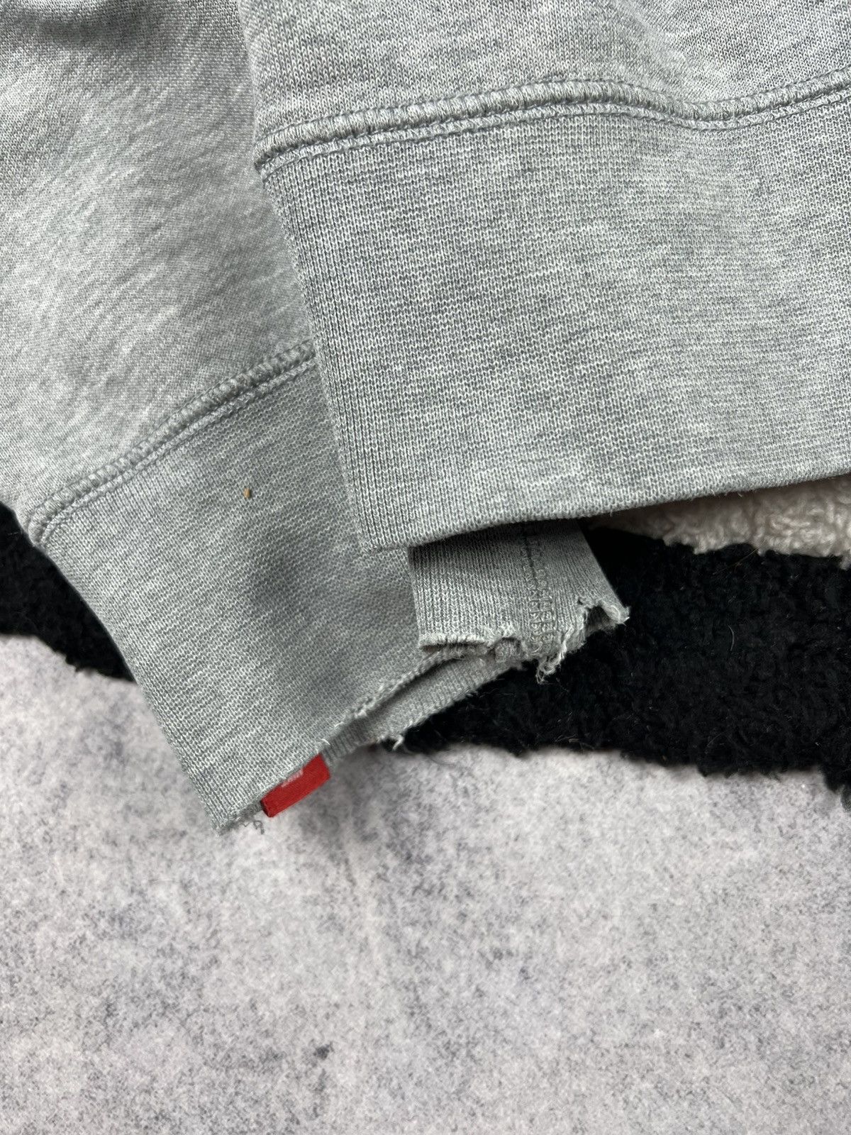Nike Vintage Nike Tech Fleece Zip Up Swoosh Y2K Hoodie Size US M / EU 48-50 / 2 - 16 Thumbnail