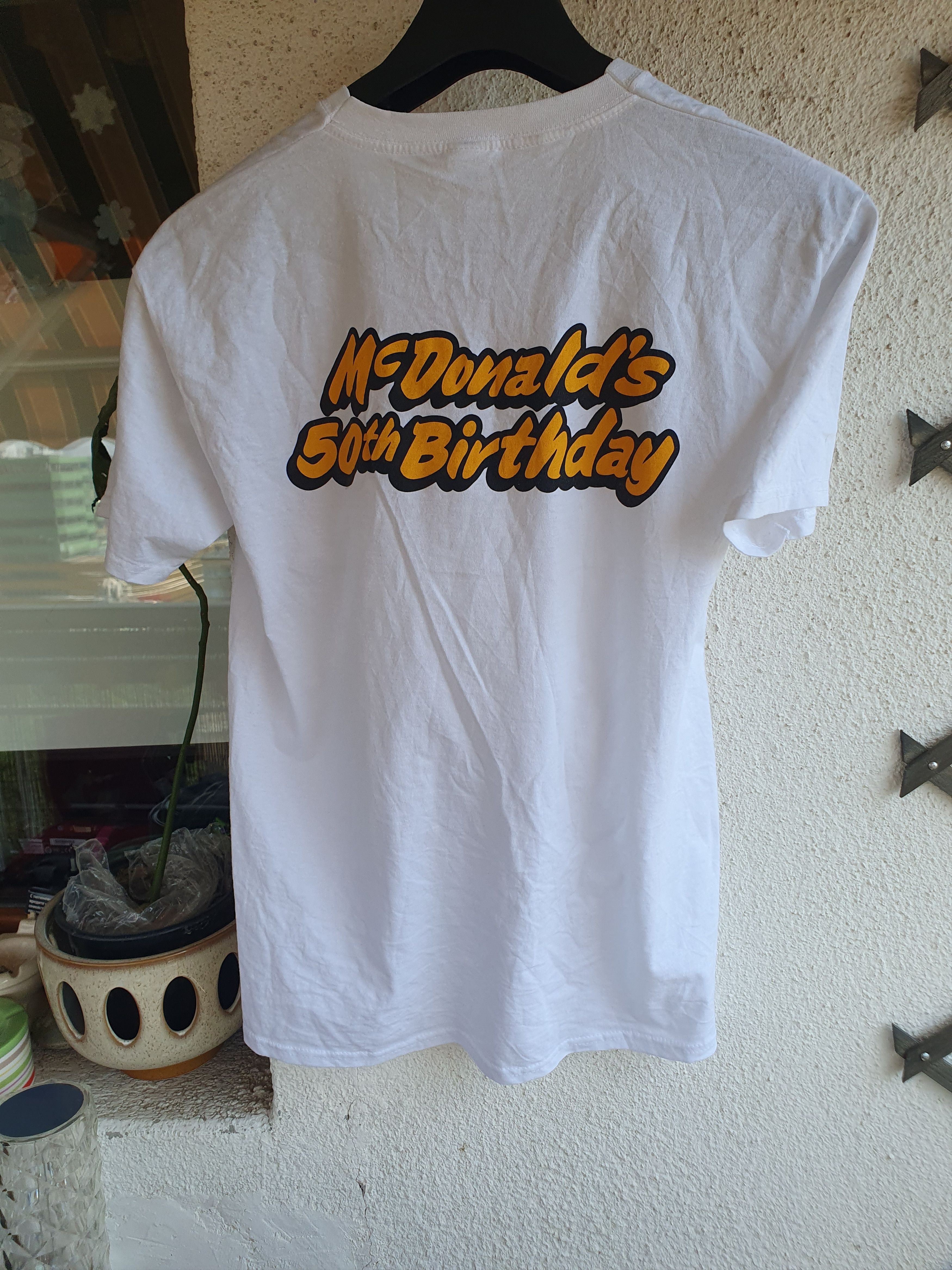 Fruit Of The Loom Mcdonalds 50th Birthday T-shirt sz M Size US M / EU 48-50 / 2 - 2 Thumbnail