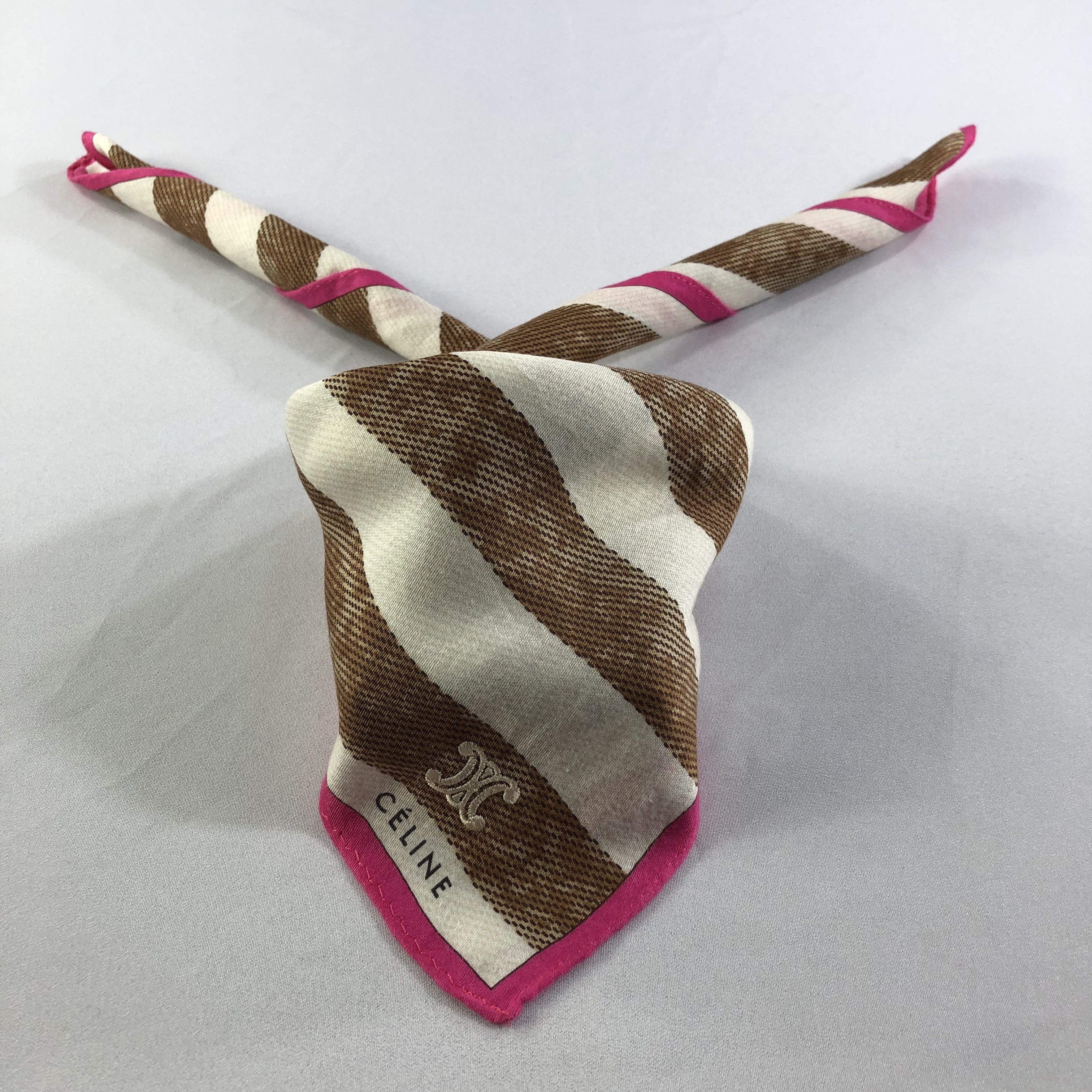 Celine Celine Handkerchief Neckerchief Bandana H1708 Size ONE SIZE - 1 Thumbnail