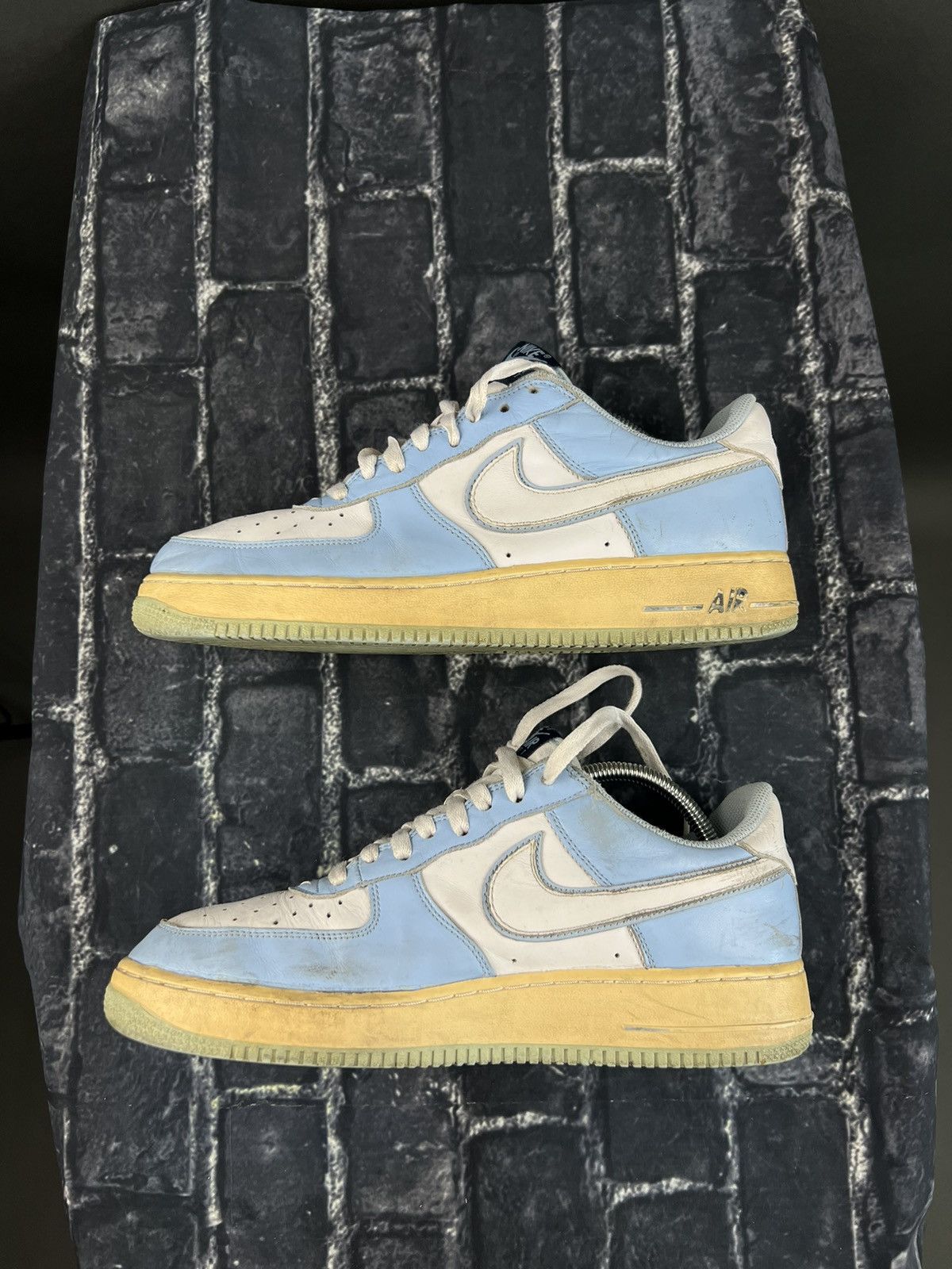 Nike Y2K NIKE Air Force 1 Low Baby Sky Blue & White on Gum Size US 12 / EU 45 - 2 Thumbnail