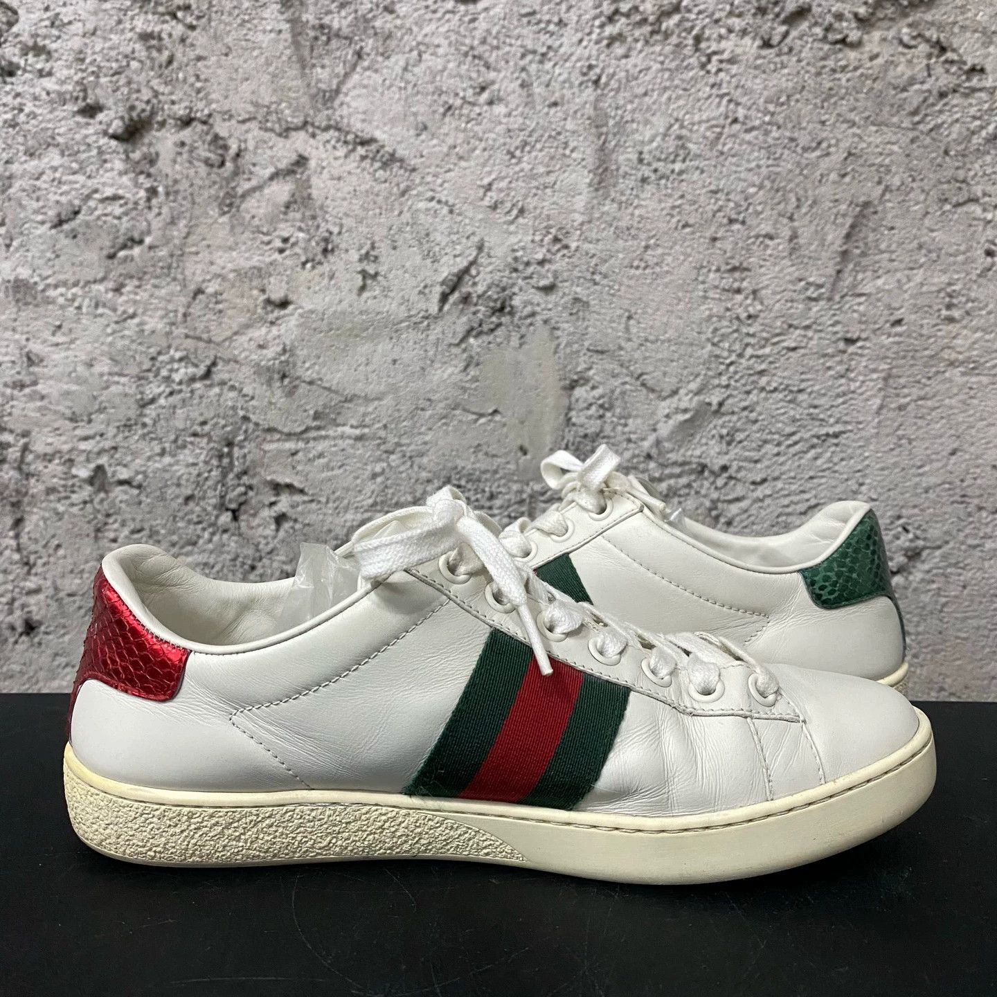 Gucci Gucci bee-themed white sneakers, Size US 5 / IT 35 - 4 Thumbnail