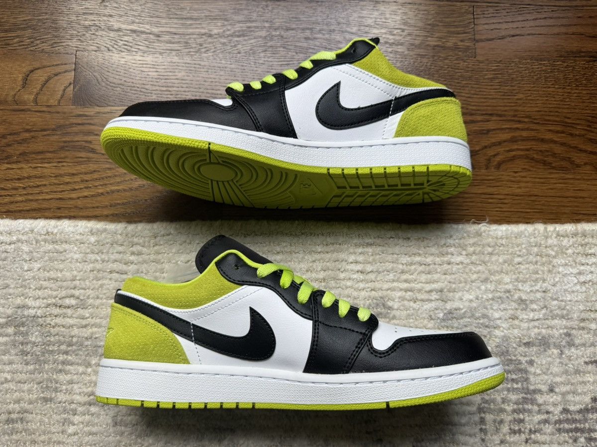 Jordan Brand Size 10 Jordan 1 Low Black Toe Cyber SE Size US 10 / EU 43 - 5 Thumbnail