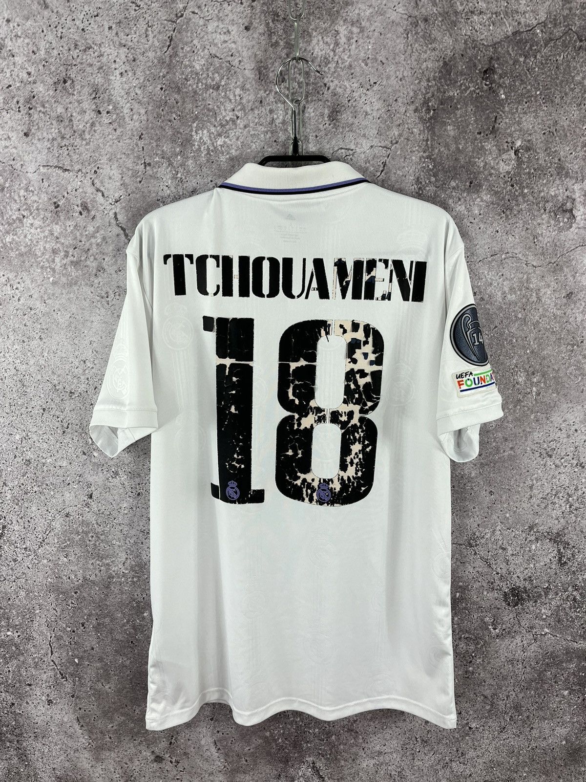 Adidas Real Madrid Adidas 2022/2023 Home Jersey Tchouameni Size L Size US L / EU 52-54 / 3 - 9 Thumbnail