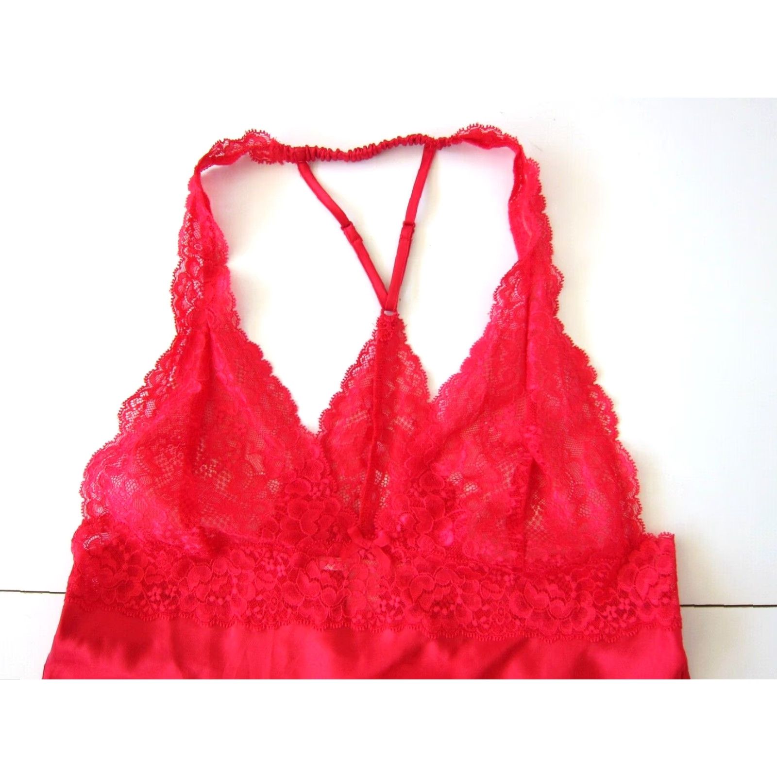 Victoria's Secret Victoria's Secret Red Satin Lace T-Back Nightgown Lingerie Camisole Nightgown Large Red Satin Lace Victoria's Secret Lingerie Nightgown Womens Size ONE SIZE - 6 Thumbnail
