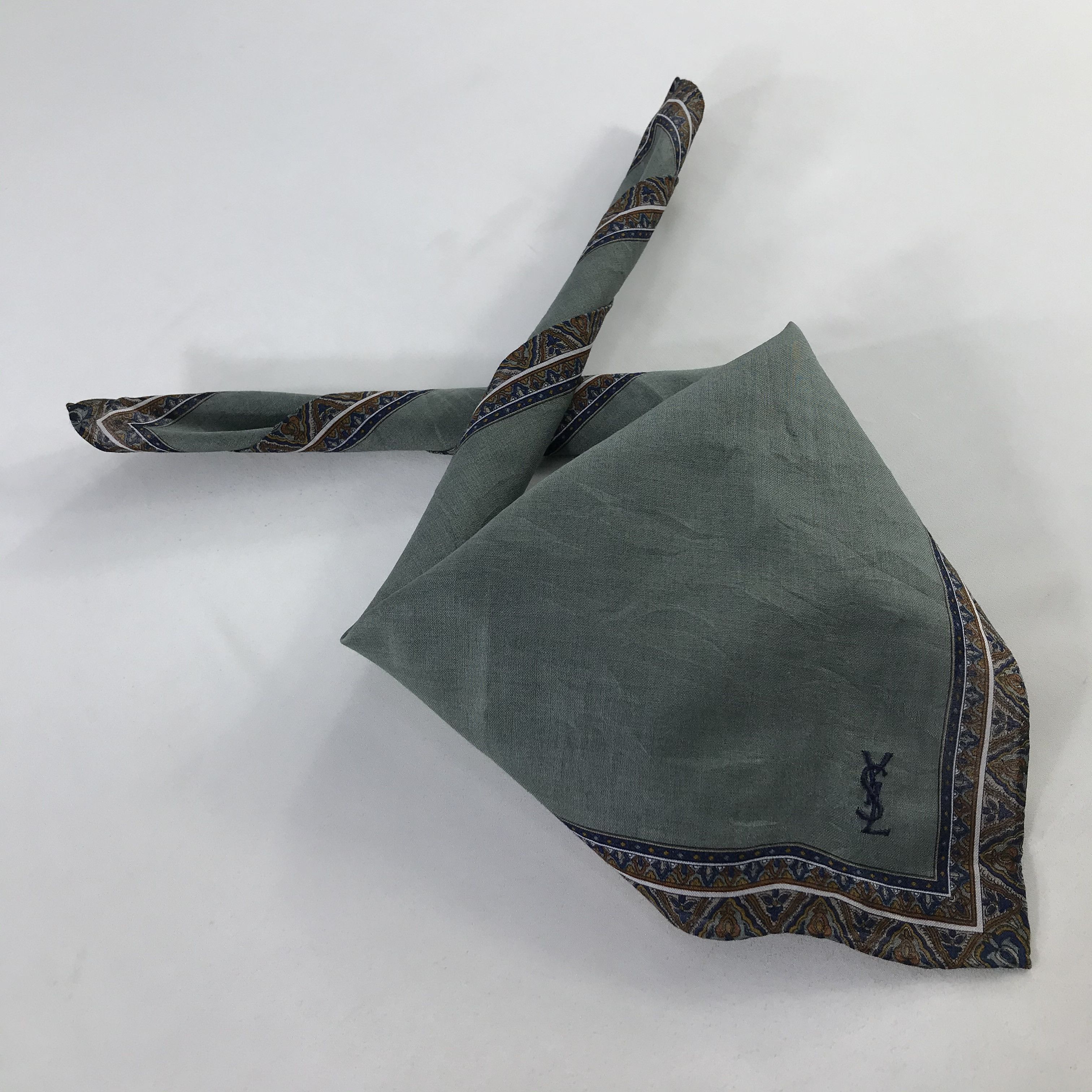 Vintage × Yves Saint Laurent Yves Saint Laurent Bandana / Handkerchief/Neckerchief -S1033 Size ONE SIZE - 4 Thumbnail