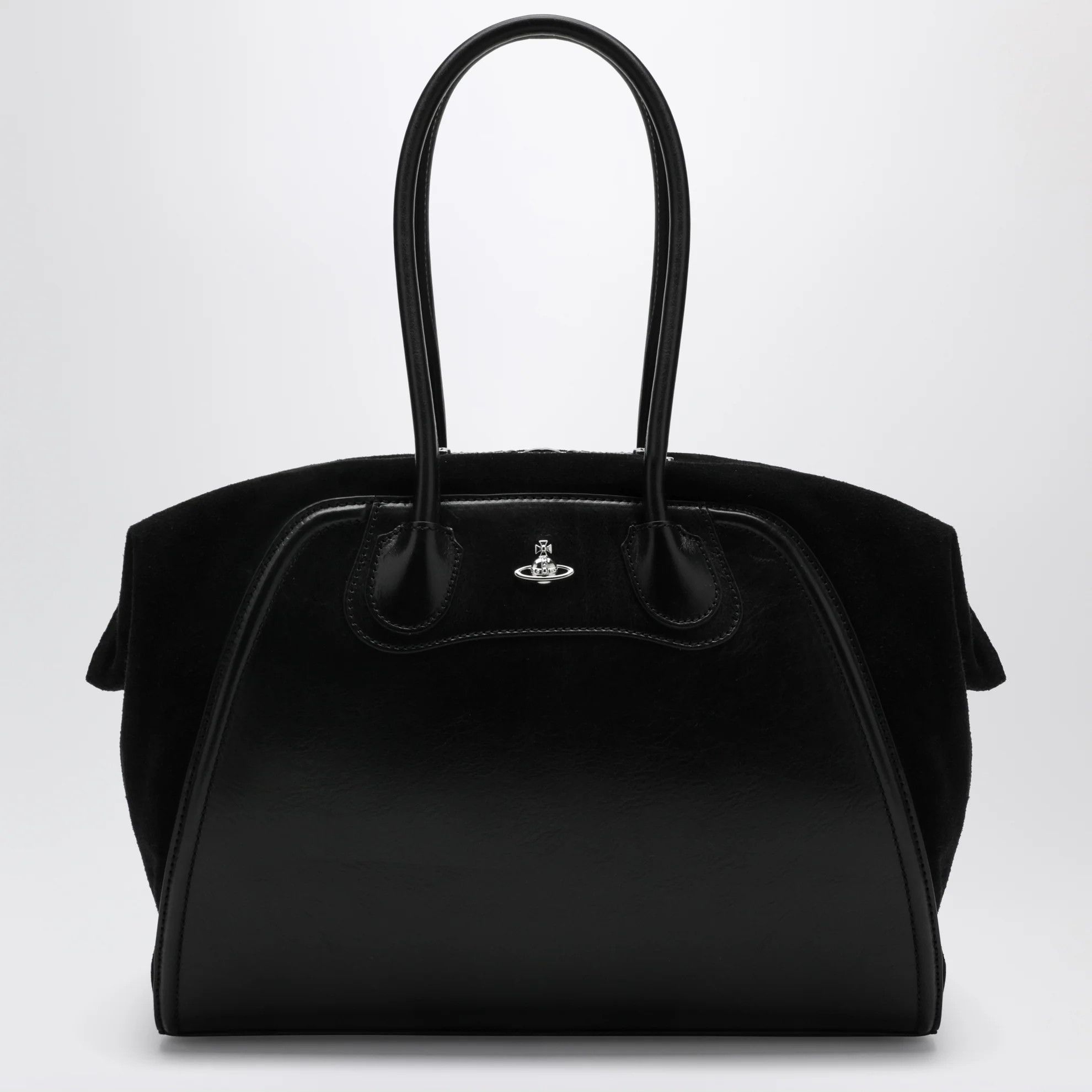 Vivienne Westwood o1d2blof0526 Size: OS / Shirley Duffle Bag in Black Size ONE SIZE - 1 Thumbnail