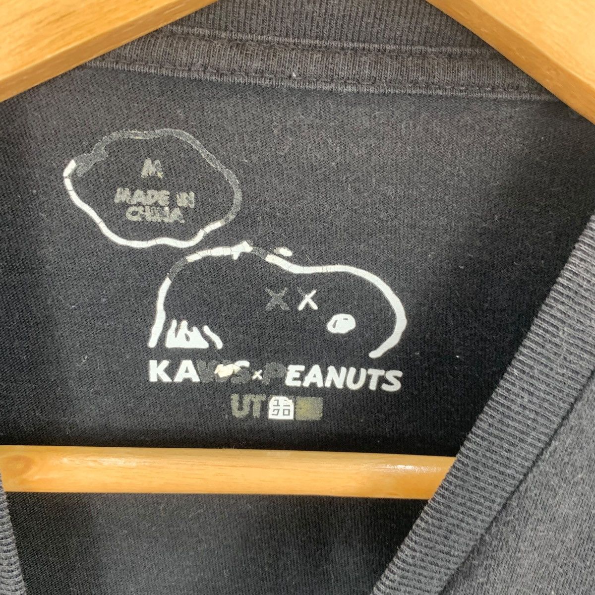 Kaws KAWS x PEANUTS x UNIQLO Snoopy Collection Tee Shirt Top Size M / US 6-8 / IT 42-44 - 8 Thumbnail