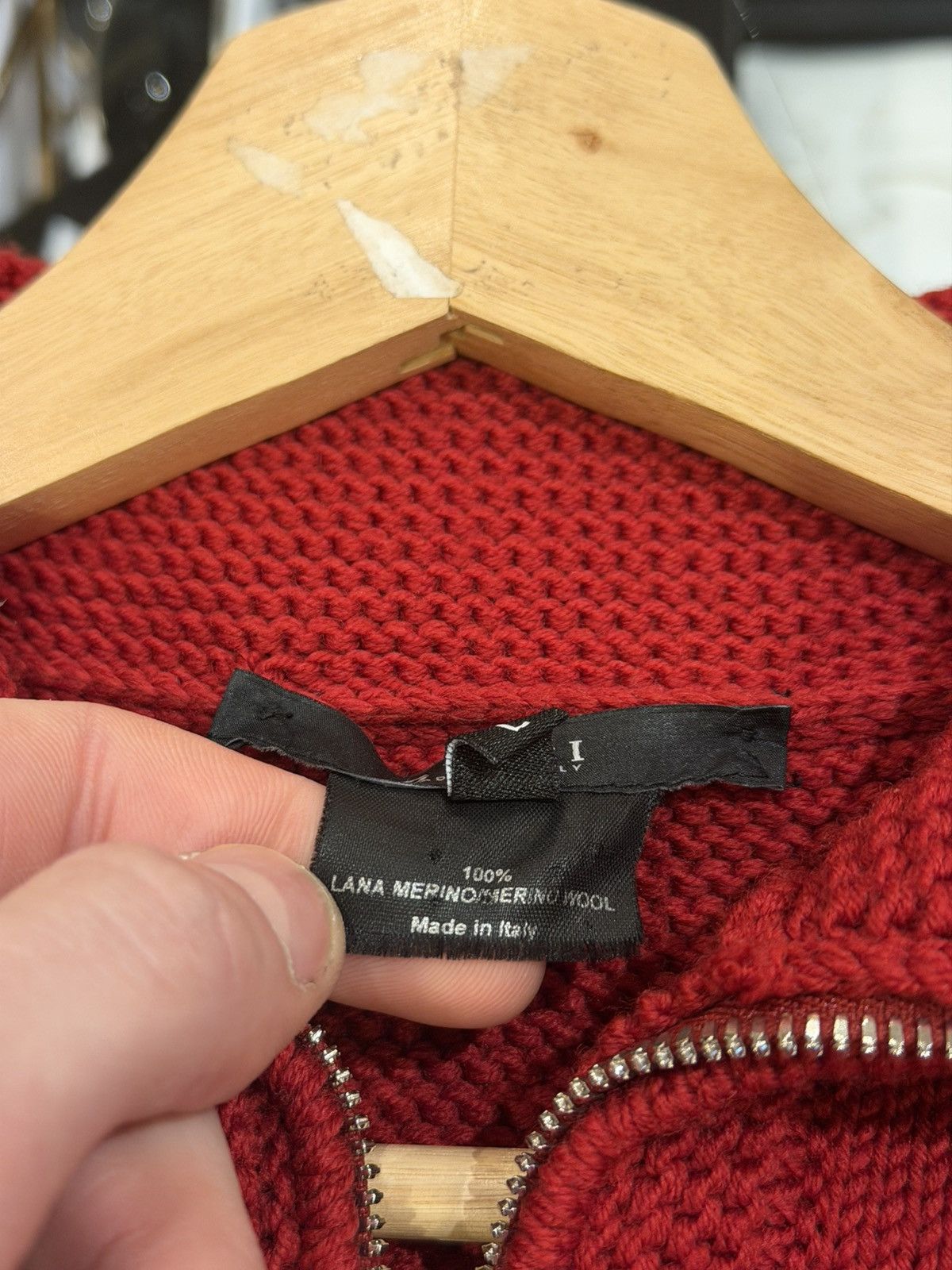Gucci Gucci Knights Crest Knit Zip Up - Red Size US L / EU 52-54 / 3 - 6 Thumbnail