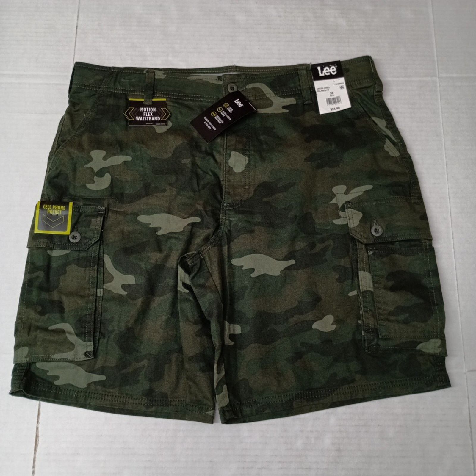 Lee Lee Men's 38 Cargo Shorts Green Camo Motion Flex Waistband Size US 38 / EU 54 - 1 Thumbnail