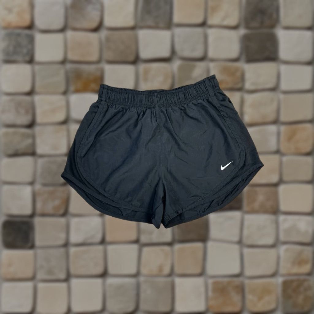 Nike Nike Running Tempo Shorts Womens Small Black Dri Fit Brief Liner Swoosh Logo Size 28" / US 6 / IT 42 - 1 Thumbnail