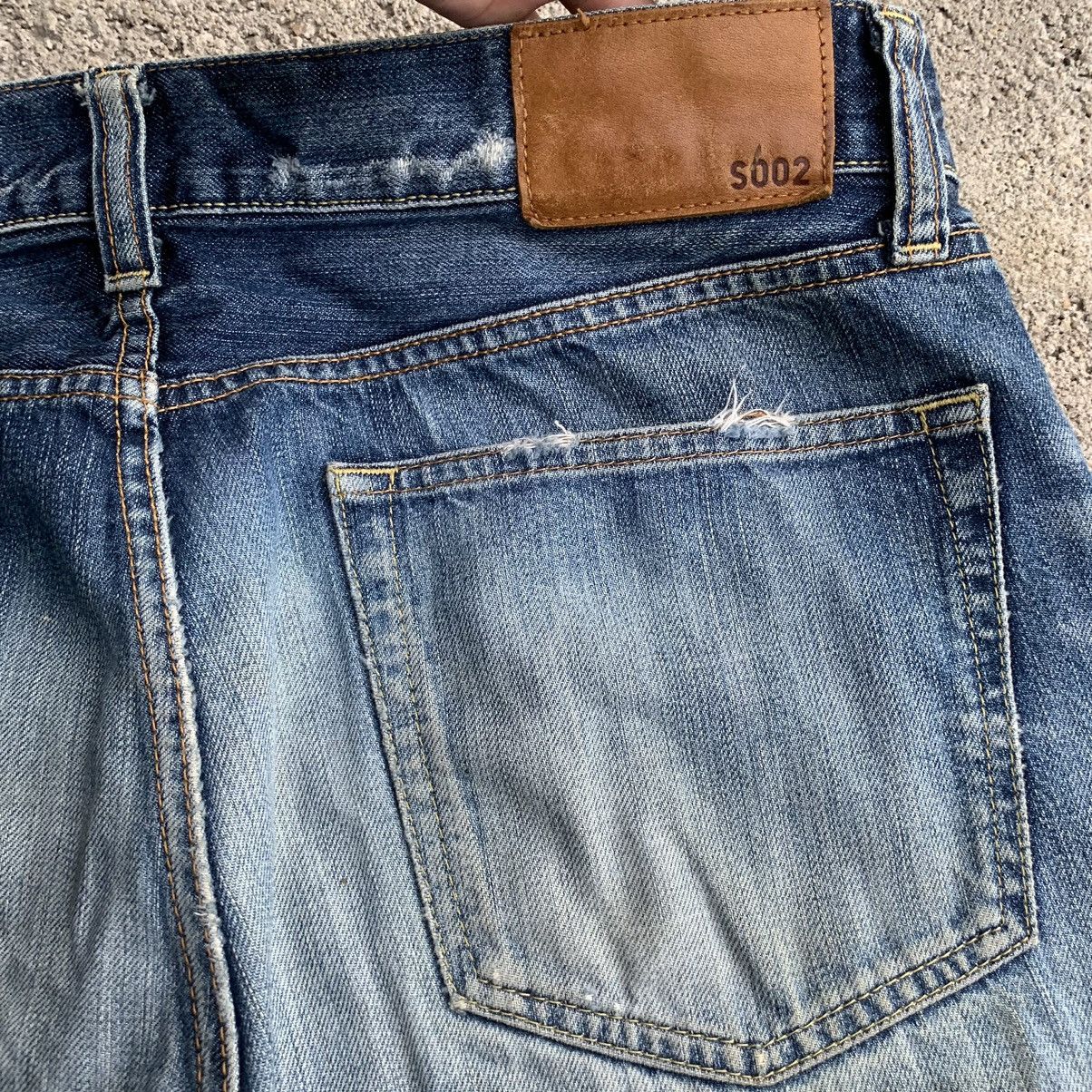 Undercover × Uniqlo Vintage Y2K Uniqlo Japanese Paint Distressed Denim Jeans W35 Size US 35 - 13 Thumbnail