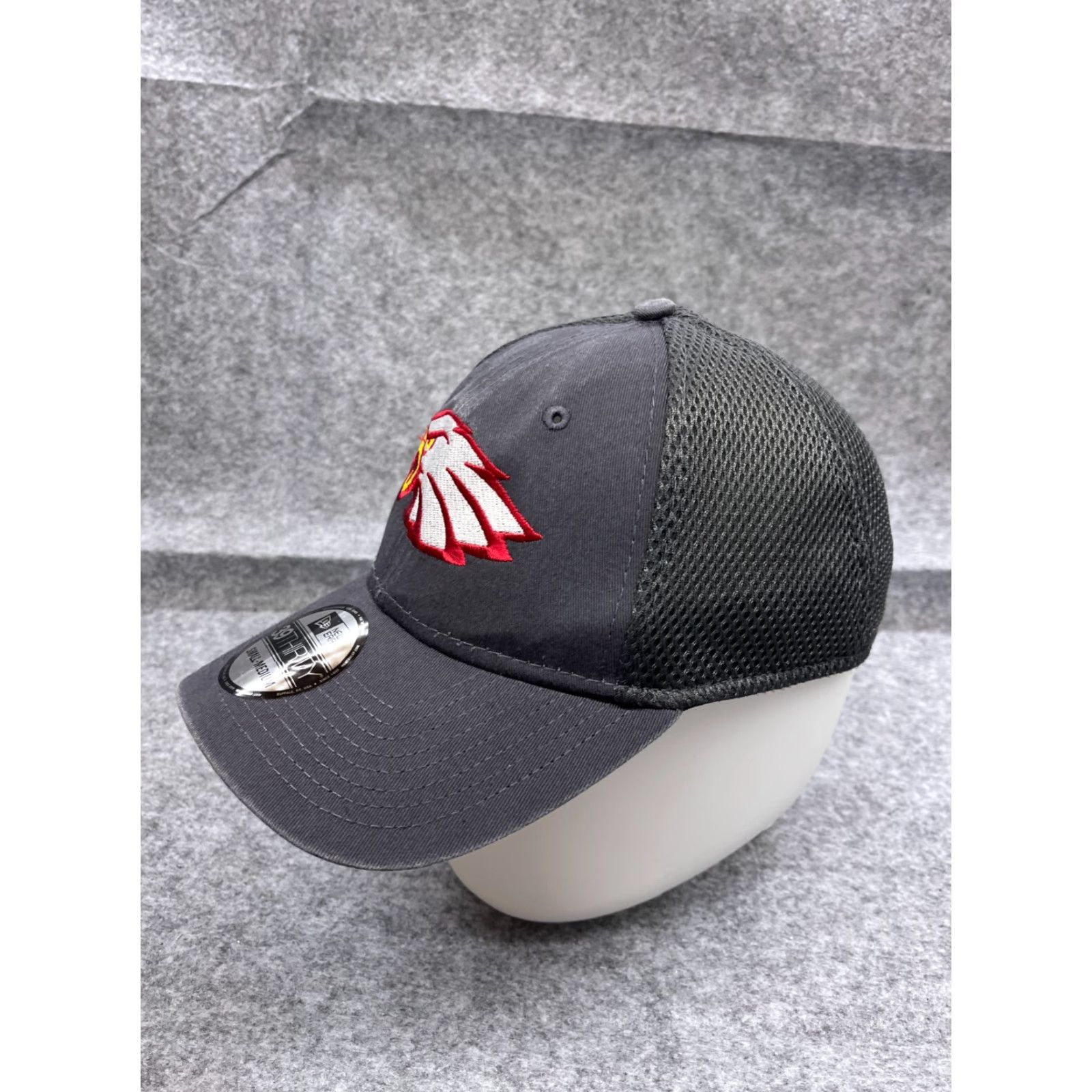 New Era New Era Eagles Hat Cap Fitted Adult M Gray 100% Polyester 39Thirty Trucker Sports Baseball Cap Mens Size ONE SIZE - 4 Thumbnail