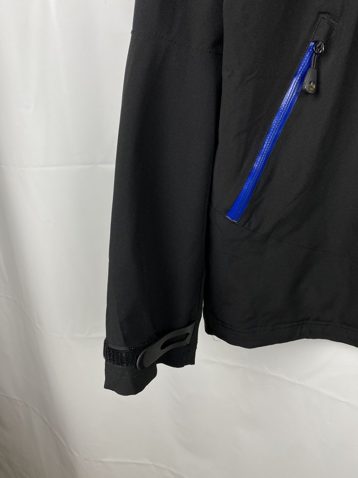 Mercedes-Benz Mercedes-Benz Men Jacket Gote-Tex Warm size XL Size US XL / EU 56 / 4 - 5 Thumbnail