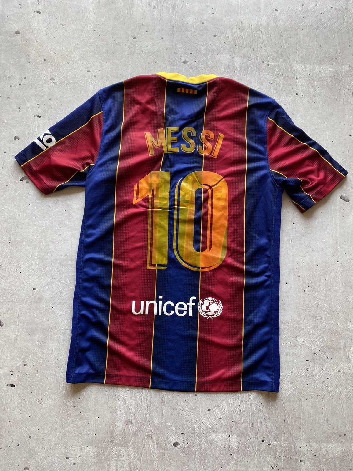 Nike Nike 2020/21 Lionel Messi #10 FC Barselona Soccer Jersey Size US S / EU 44-46 / 1 - 5 Thumbnail