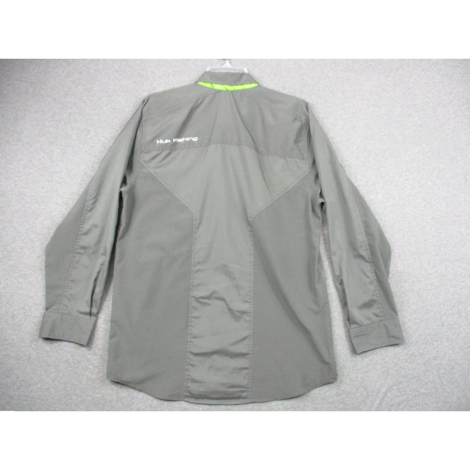 Vintage Huk Fishing Shirt Men Large Button Down Vented Fish Gray Bassmaster Size US L / EU 52-54 / 3 - 7 Thumbnail