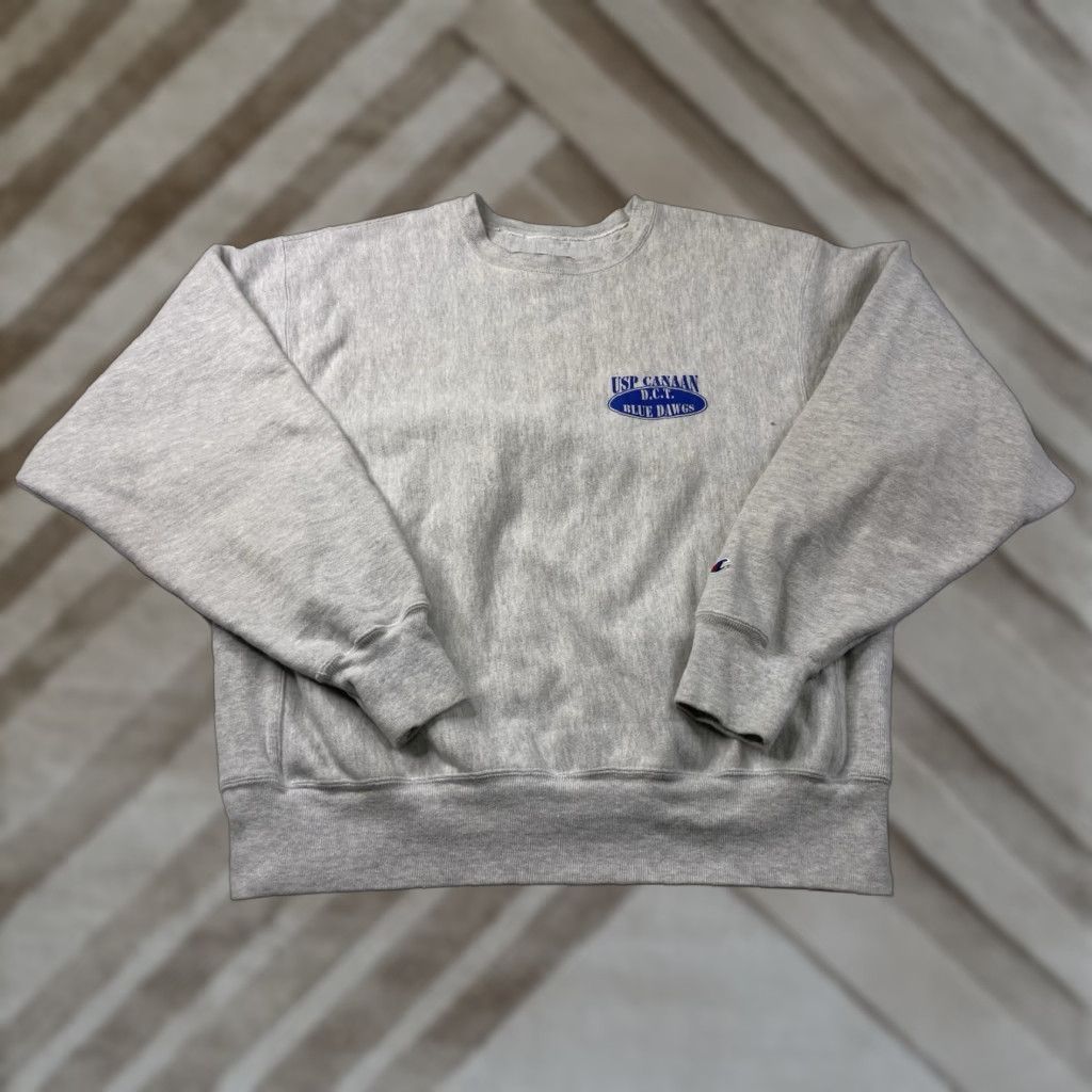 Champion VINTAGE Champion Reverse Weave Sweatshirt USA 90s Pullover Crew Neck Long Sleeve Gray Large Men Size US L / EU 52-54 / 3 - 1 Thumbnail