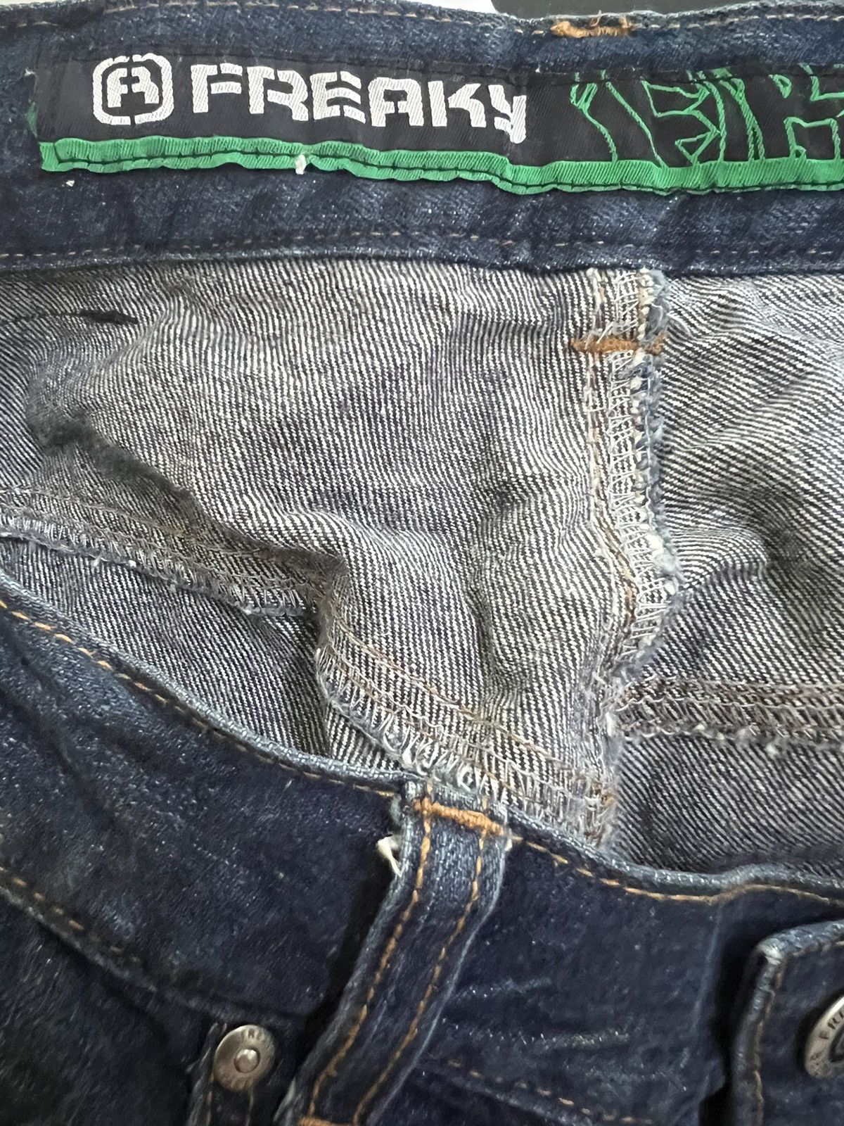 Japanese Brand FREAKY JEANS VERY RARE (GJ31) Size US 36 / EU 52 - 3 Thumbnail
