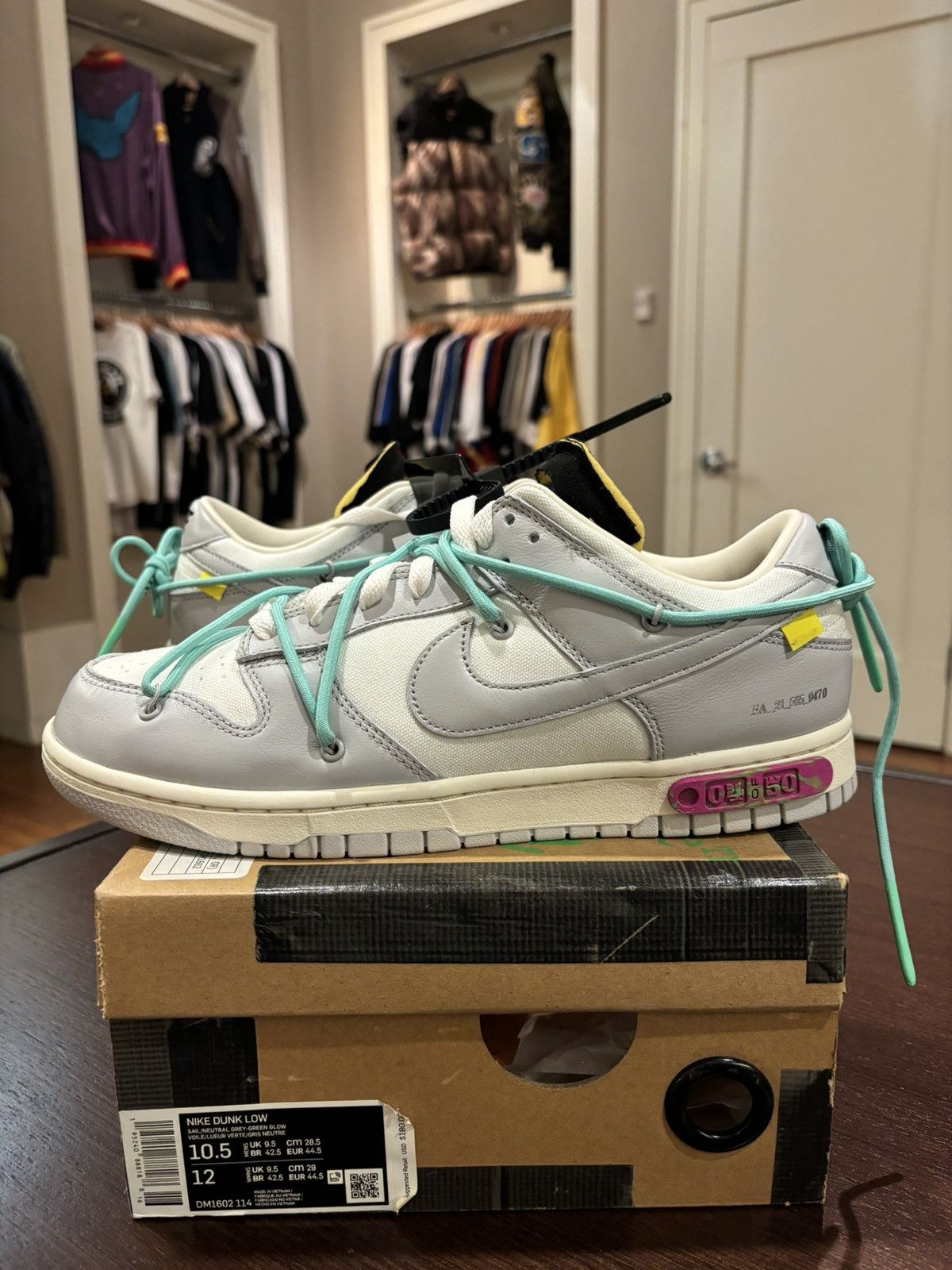 Nike × Off-White Nike Dunk Low Off-White Lot 4 Size US 10.5 / EU 43-44 - 1 Thumbnail