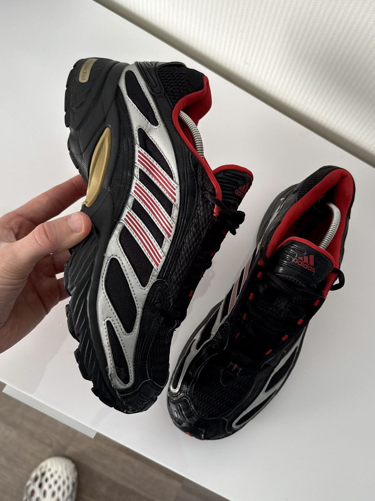 Vintage Y2K Adidas Bounce Avant Garde Rare Hype Sneakers