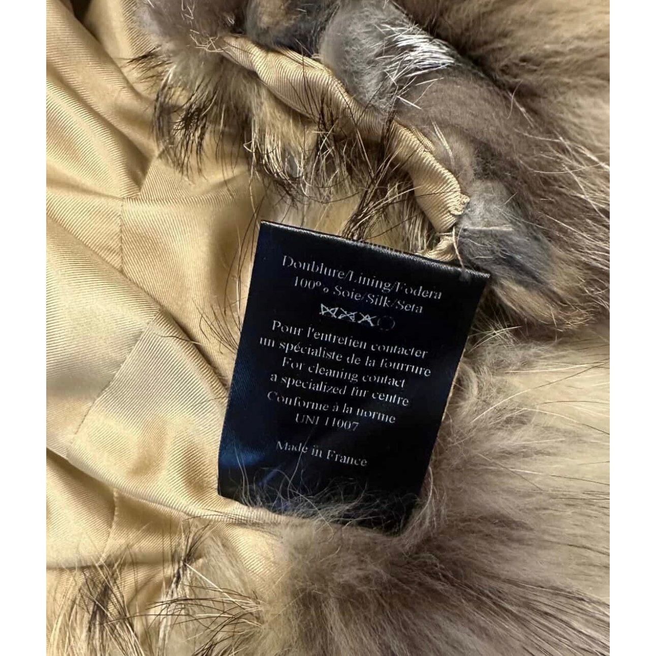 Yves Saint Laurent Rare Vintage Yves Saint Laurent Fur Poncho Size 38 Size S / US 4 / IT 40 - 6 Thumbnail