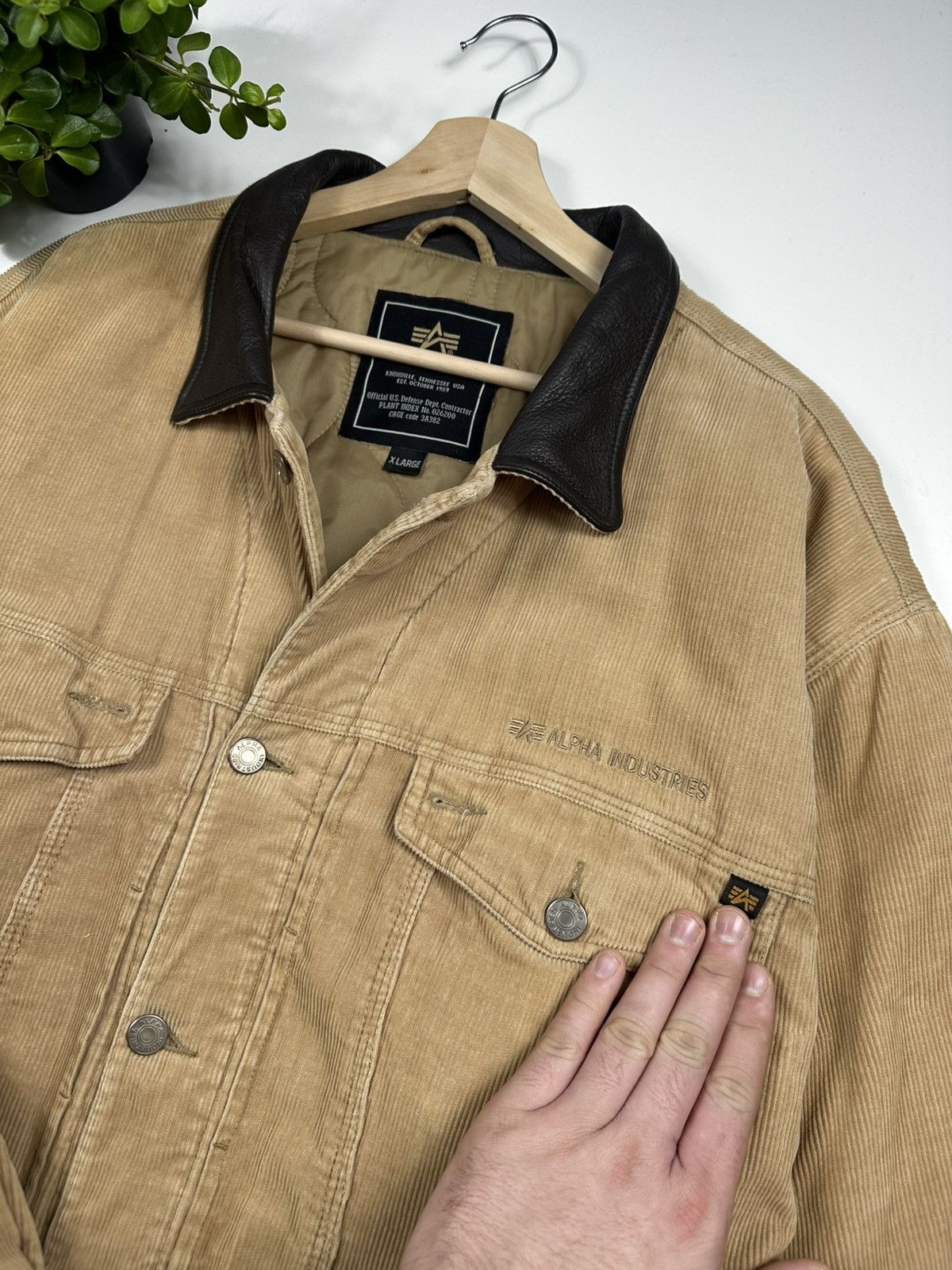Alpha Industries Vintage Alpha Industries x The Cords MA1 Bomber Jacket Size US XL / EU 56 / 4 - 6 Thumbnail