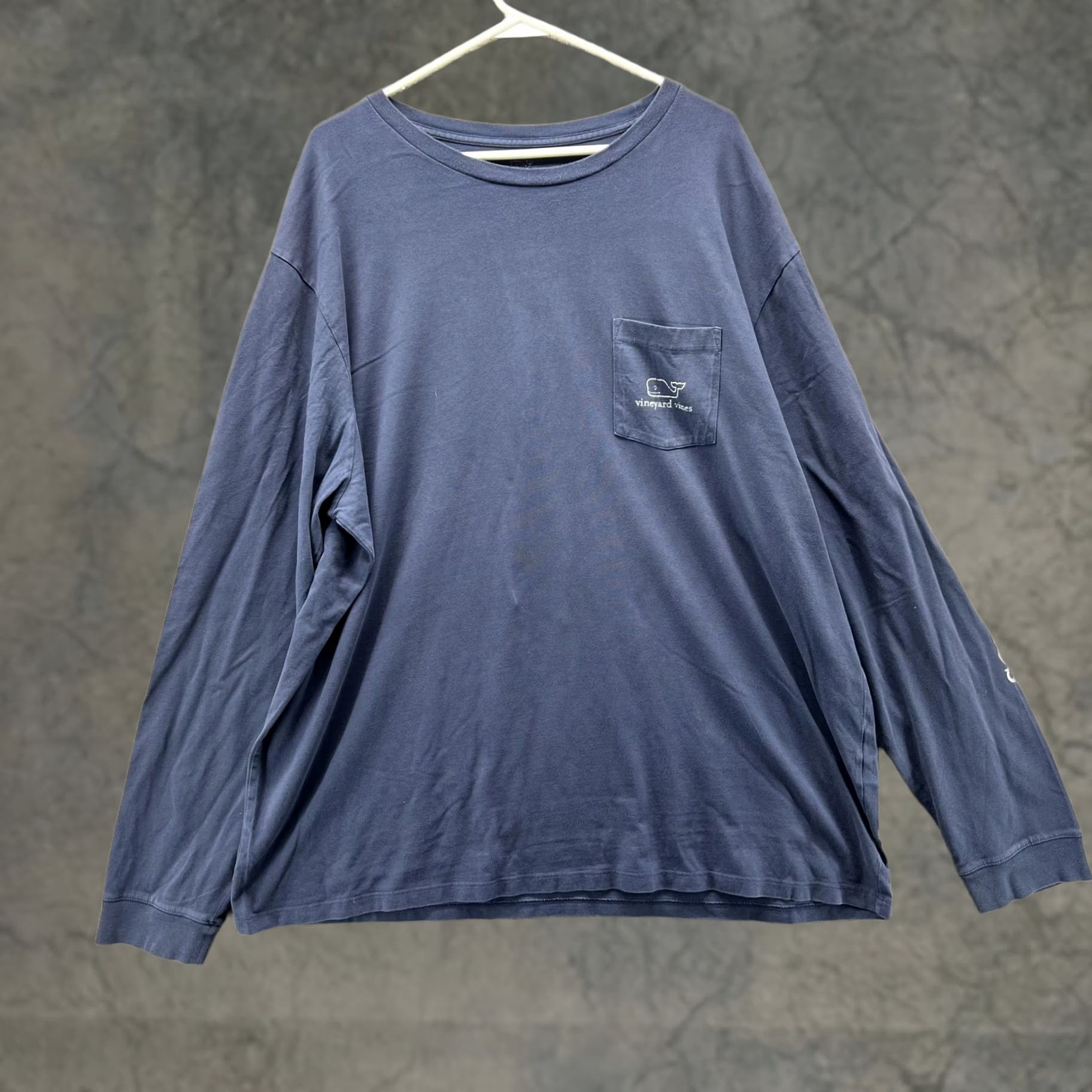 Vineyard Vines VINEYARD VINES Shirt Mens 2XL Blue Long Sleeve Pocket Whale Graphic Tee Size US XXL / EU 58 / 5 - 1 Thumbnail