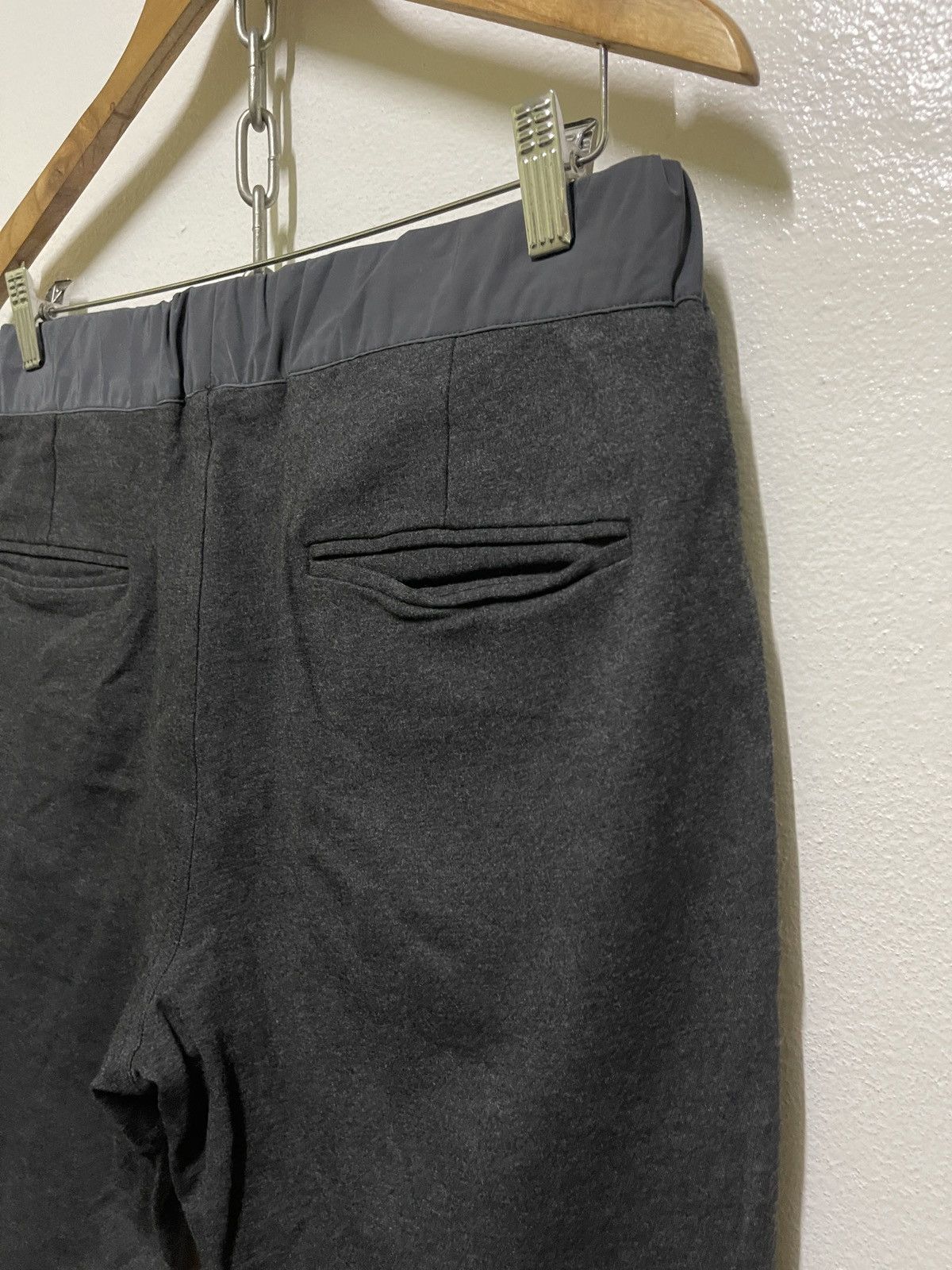 Emporio Armani Emporio Armani Robert Line Easy Pants Drawcord Size US 30 / EU 46 - 12 Thumbnail