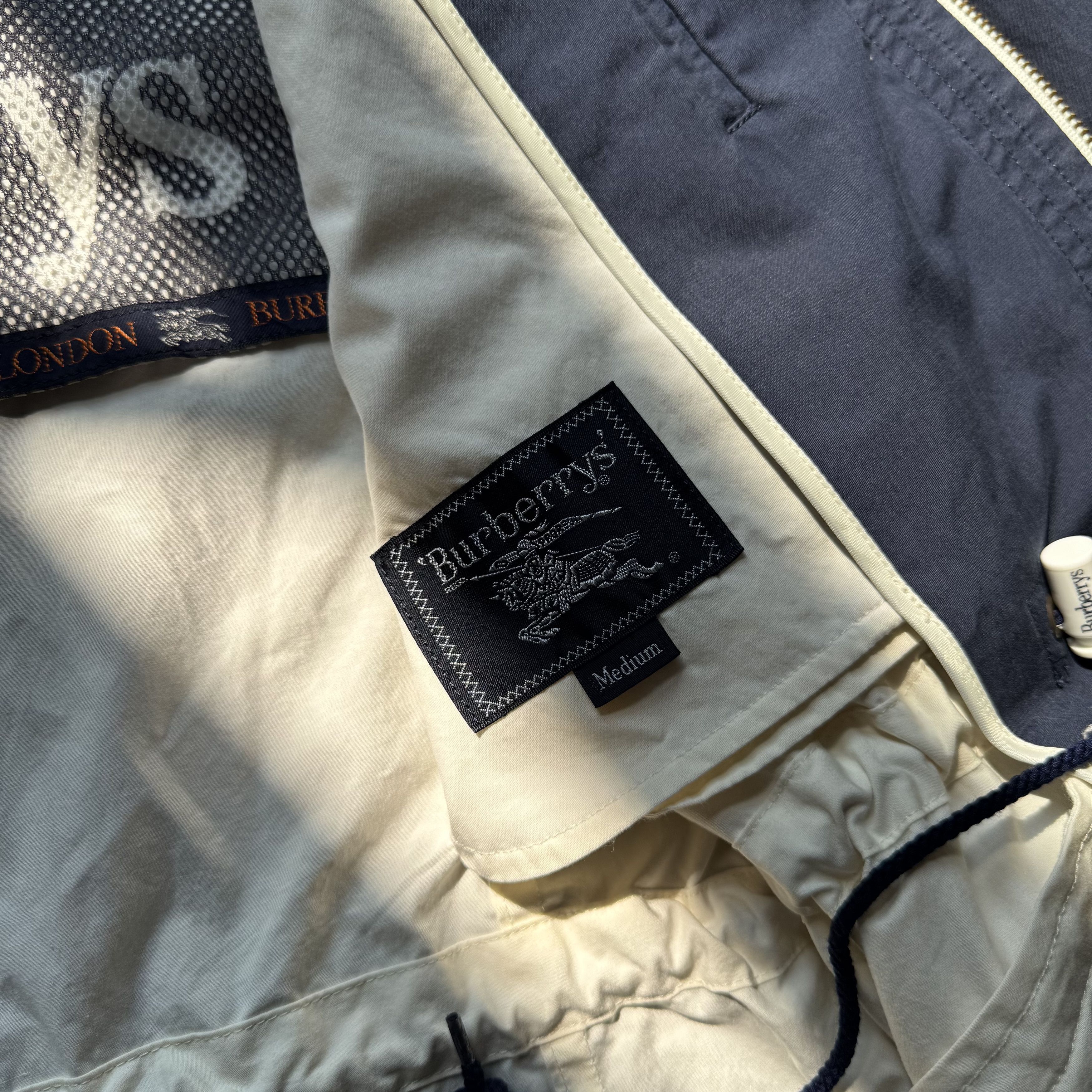 Burberry Vintage Burberrys’ Jacket Size US M / EU 48-50 / 2 - 7 Thumbnail