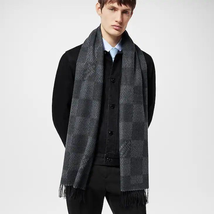 Louis Vuitton Light Damier Scarf - 194 x 70 cm Size ONE SIZE - 1 Thumbnail