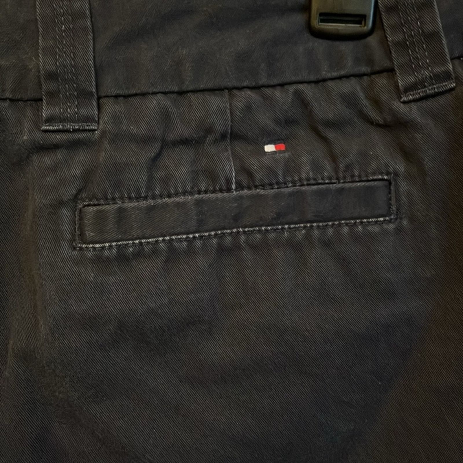 Tommy Hilfiger Ladies Tommy Hilfiger blue high rise shorts size 10 Size 32" / US 10 / IT 46 - 3 Thumbnail
