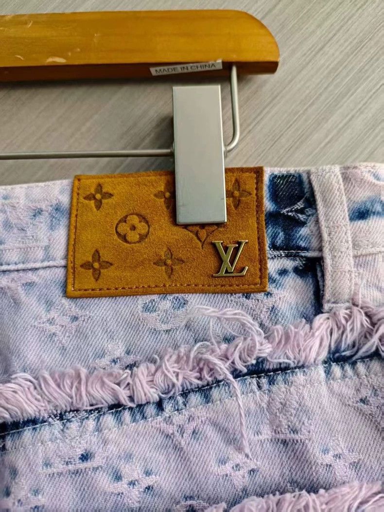Louis Vuitton Louis Vuitton Pink Distressed Denim Pants-dmc Size US 34 / EU 50 - 8 Thumbnail