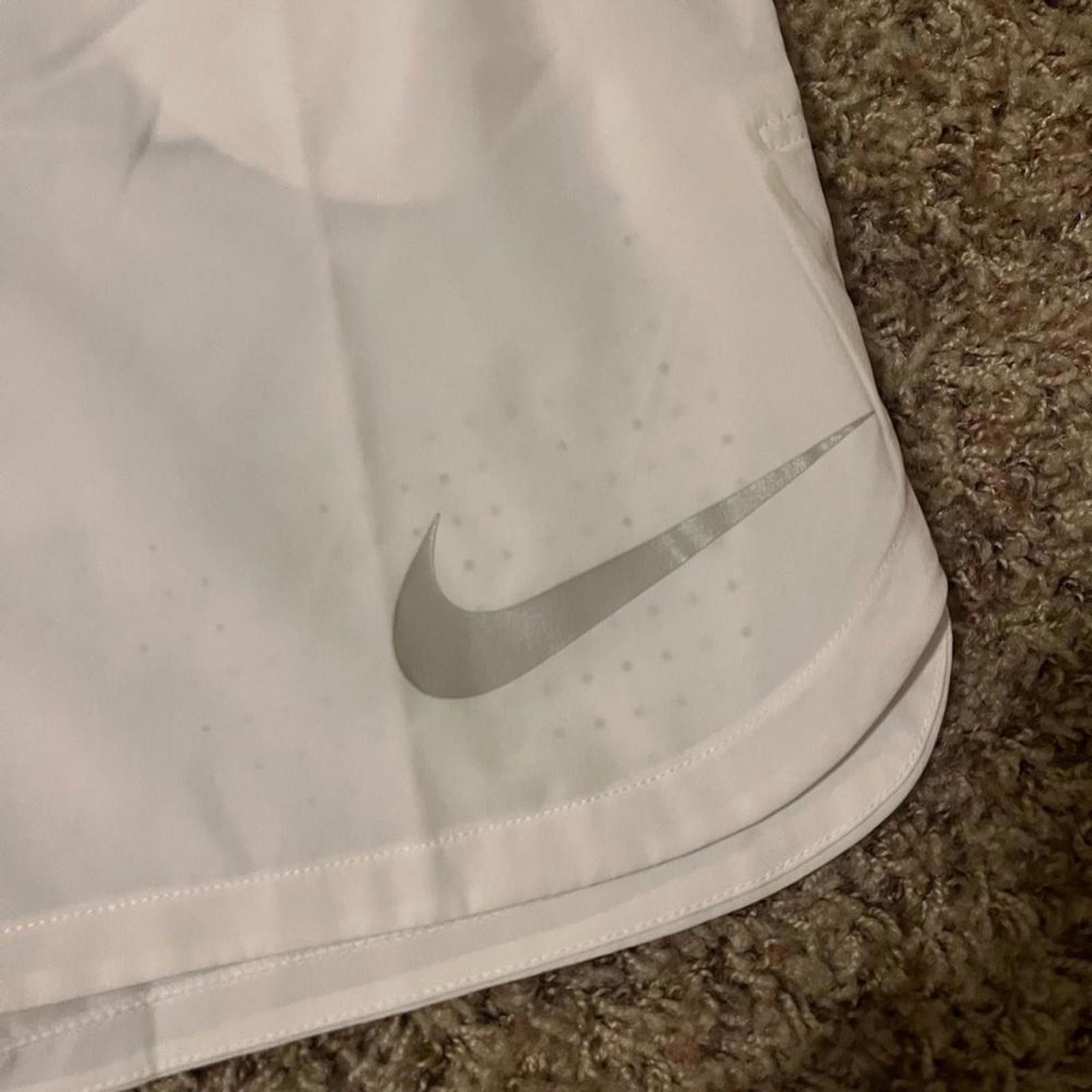 Nike Nike Flex Training Short 8" White Sample Size US 30 / EU 46 - 3 Thumbnail