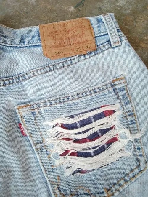 Levi's × Vintage 90s Vintage Levis 501 Made In USA Distressed Jeans 28x31 Size US 28 / EU 44 - 8 Thumbnail