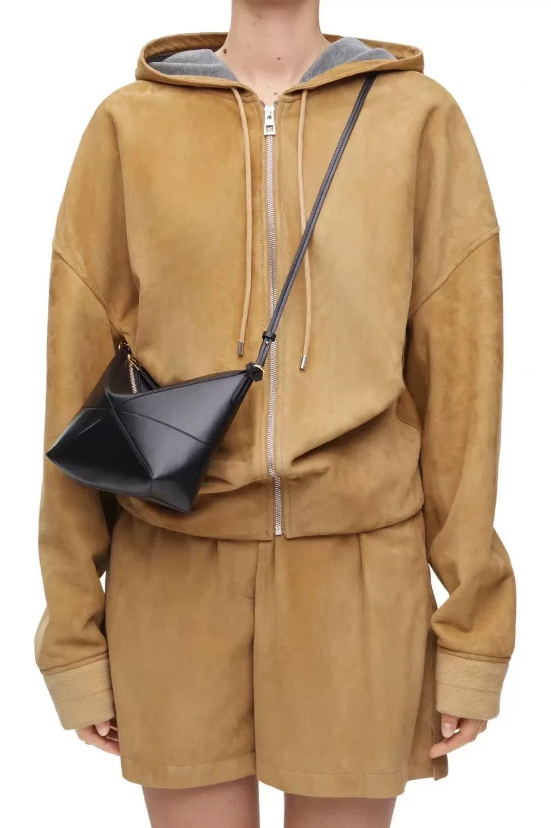 Loewe Loewe Suede Logo Hoodie and Shorts Set Size US M / EU 48-50 / 2 - 6 Thumbnail