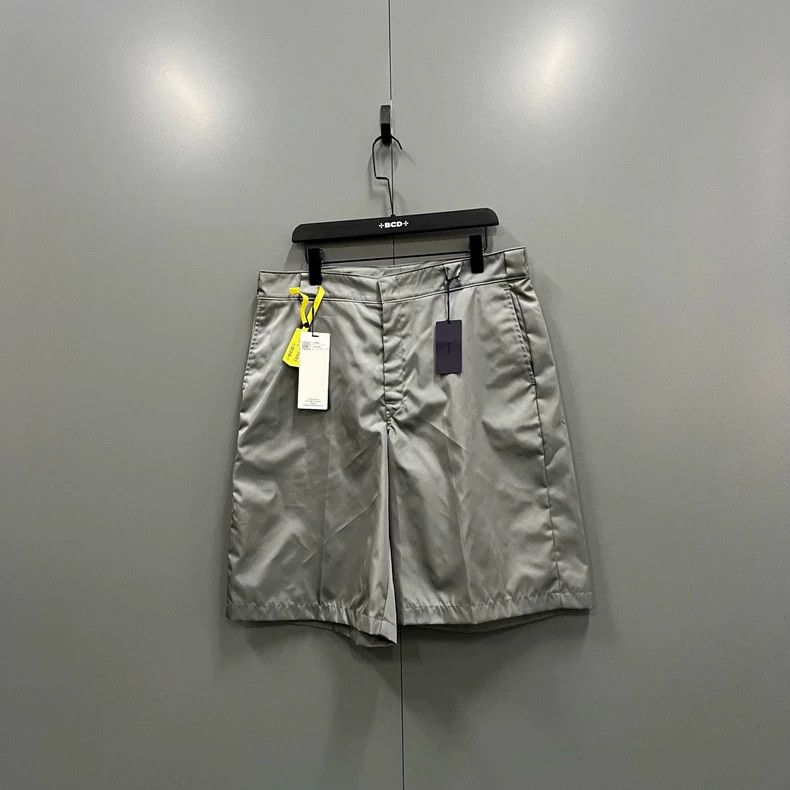 Prada Prada Gray triangle logo shorts 2502-Nextarrow Size US 30 / EU 46 - 1 Thumbnail