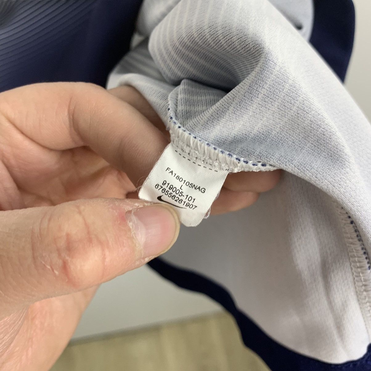 Nike Nike Tottenham Hotspur 2018 2019 Soccer Football Jersey Sz L Size US L / EU 52-54 / 3 - 6 Thumbnail